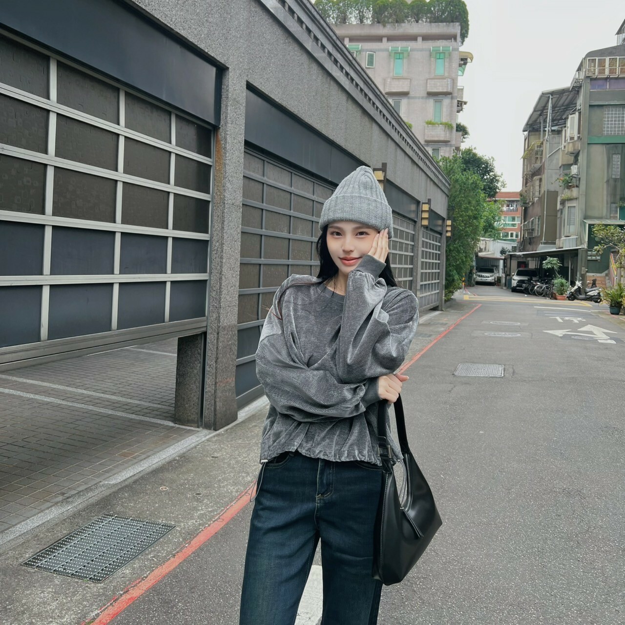 微光水波紋下抽繩上衣/三色