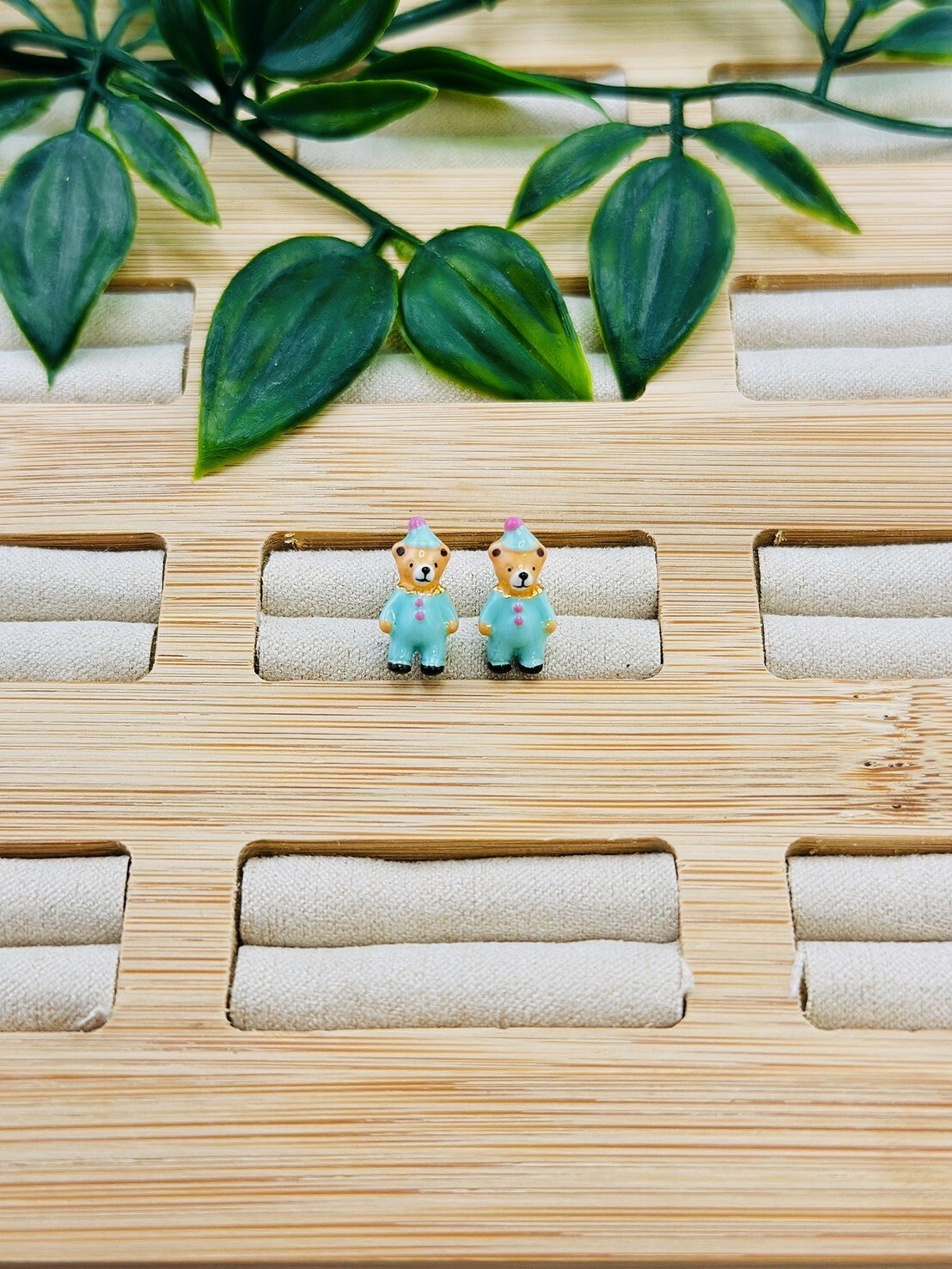 糖果色小熊耳環