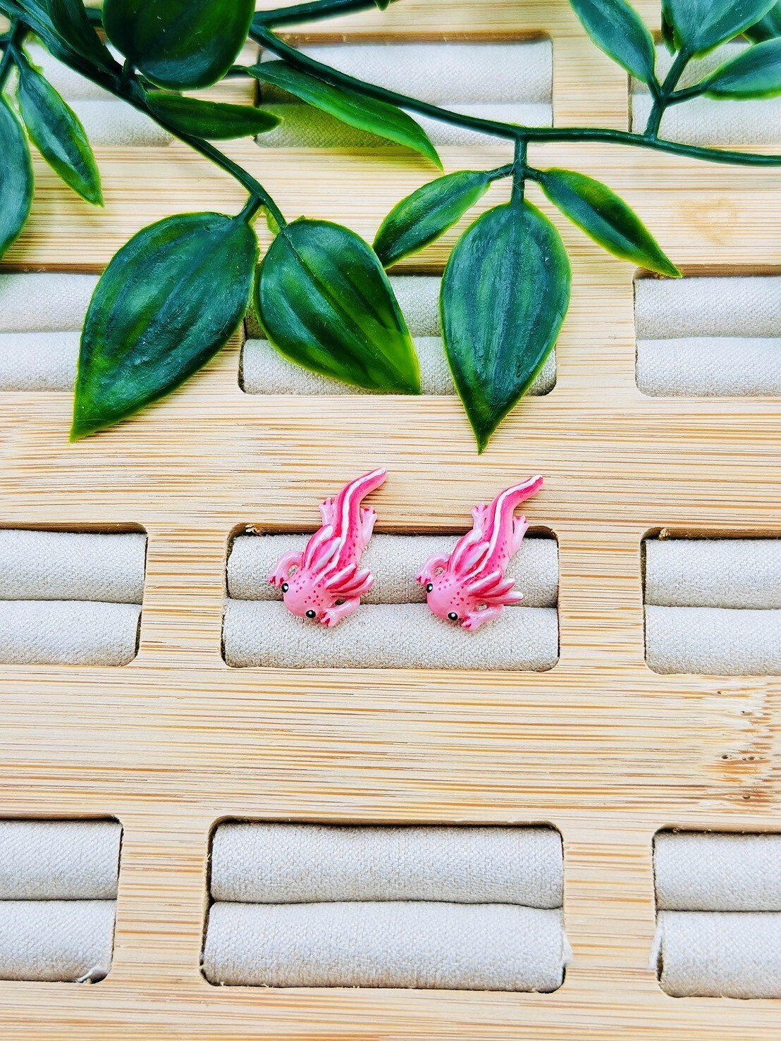 多巴胺六角恐龍耳環