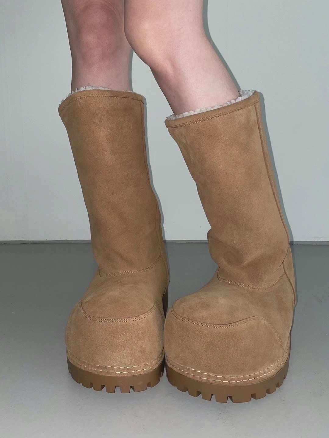 [PROJECT WAVE] HEAVY UGG BOOTS