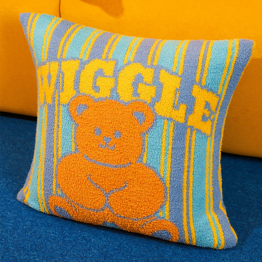 WIGGLE WIGGLE Cushion Cover 咕𠱸袋