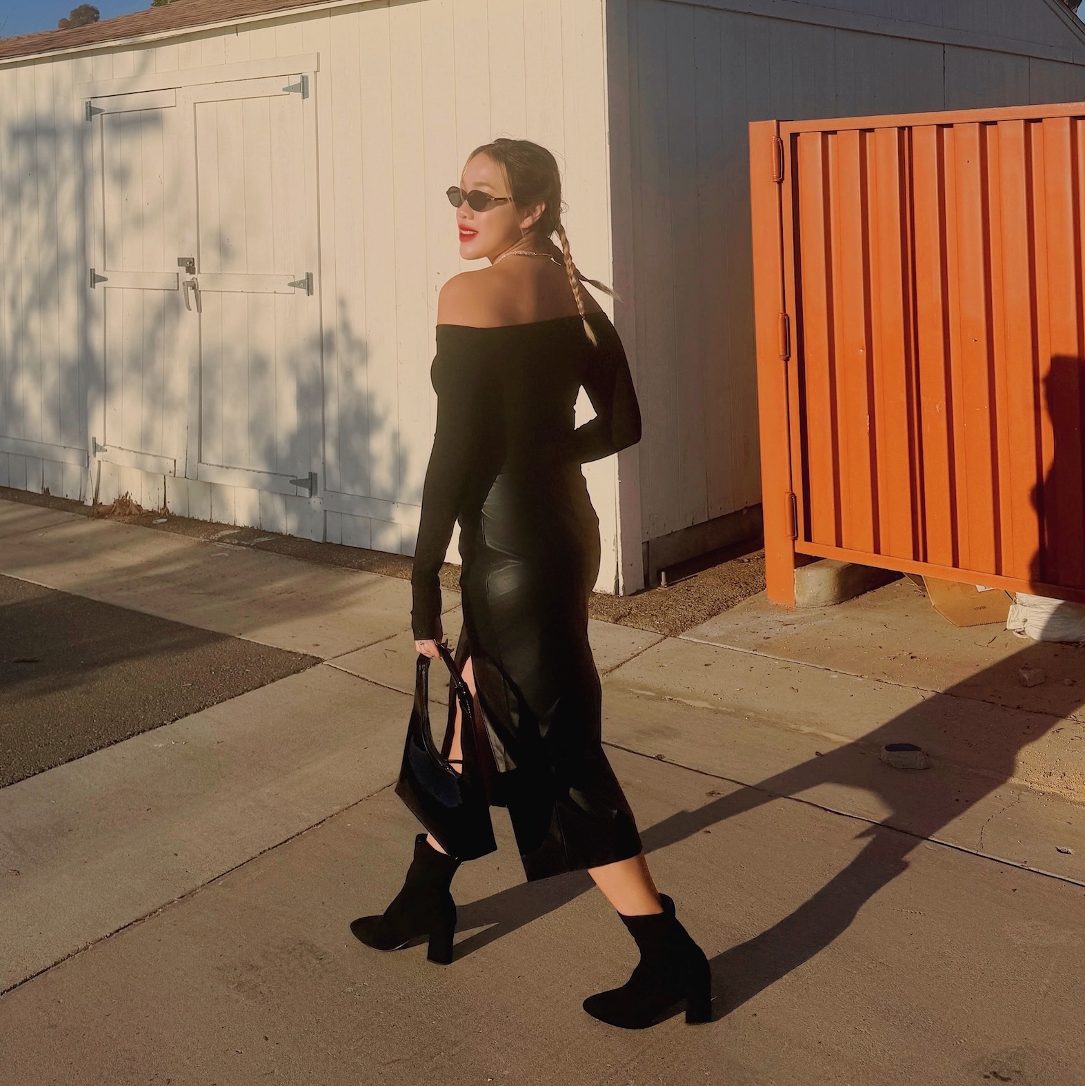 皮質高腰開衩裙