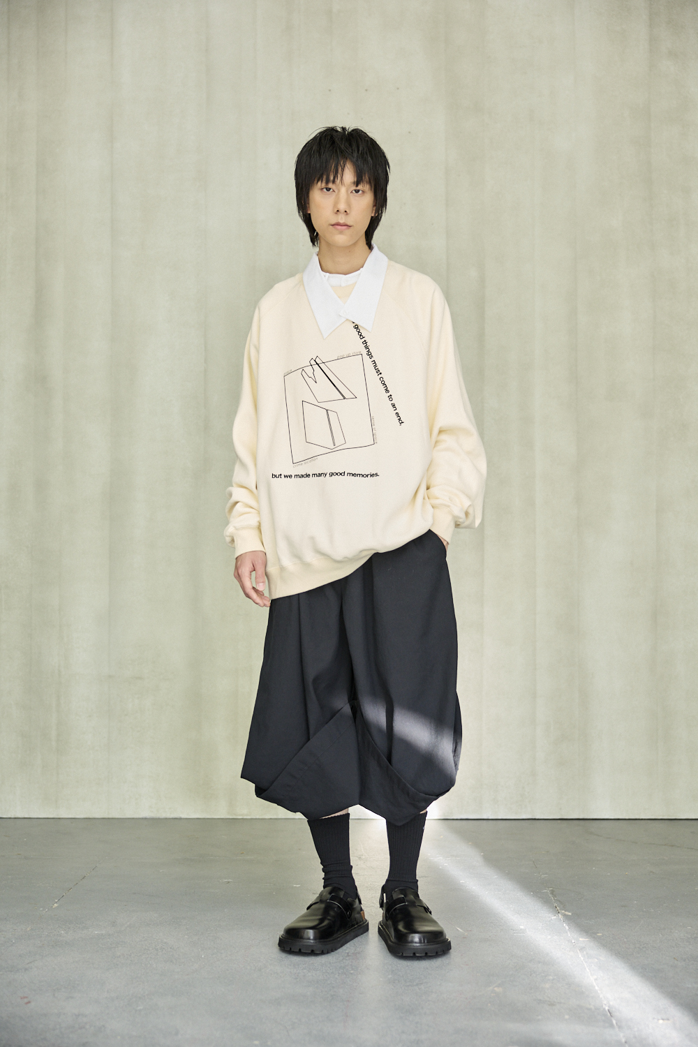 品牌山形印花長袖刷毛上衣