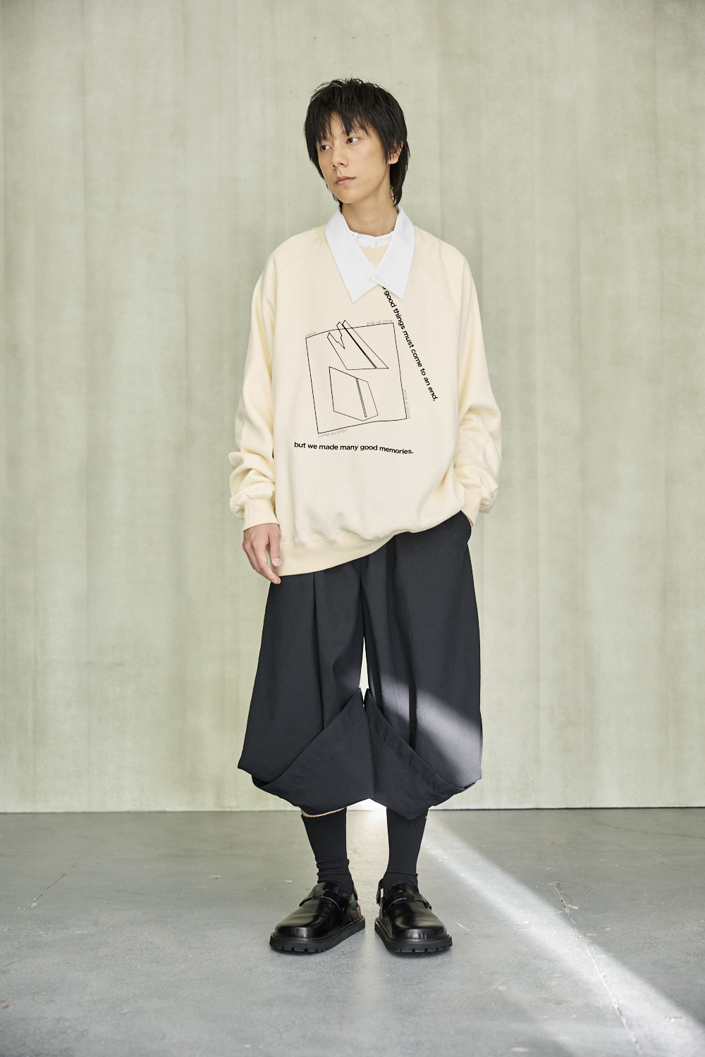 品牌山形印花長袖刷毛上衣