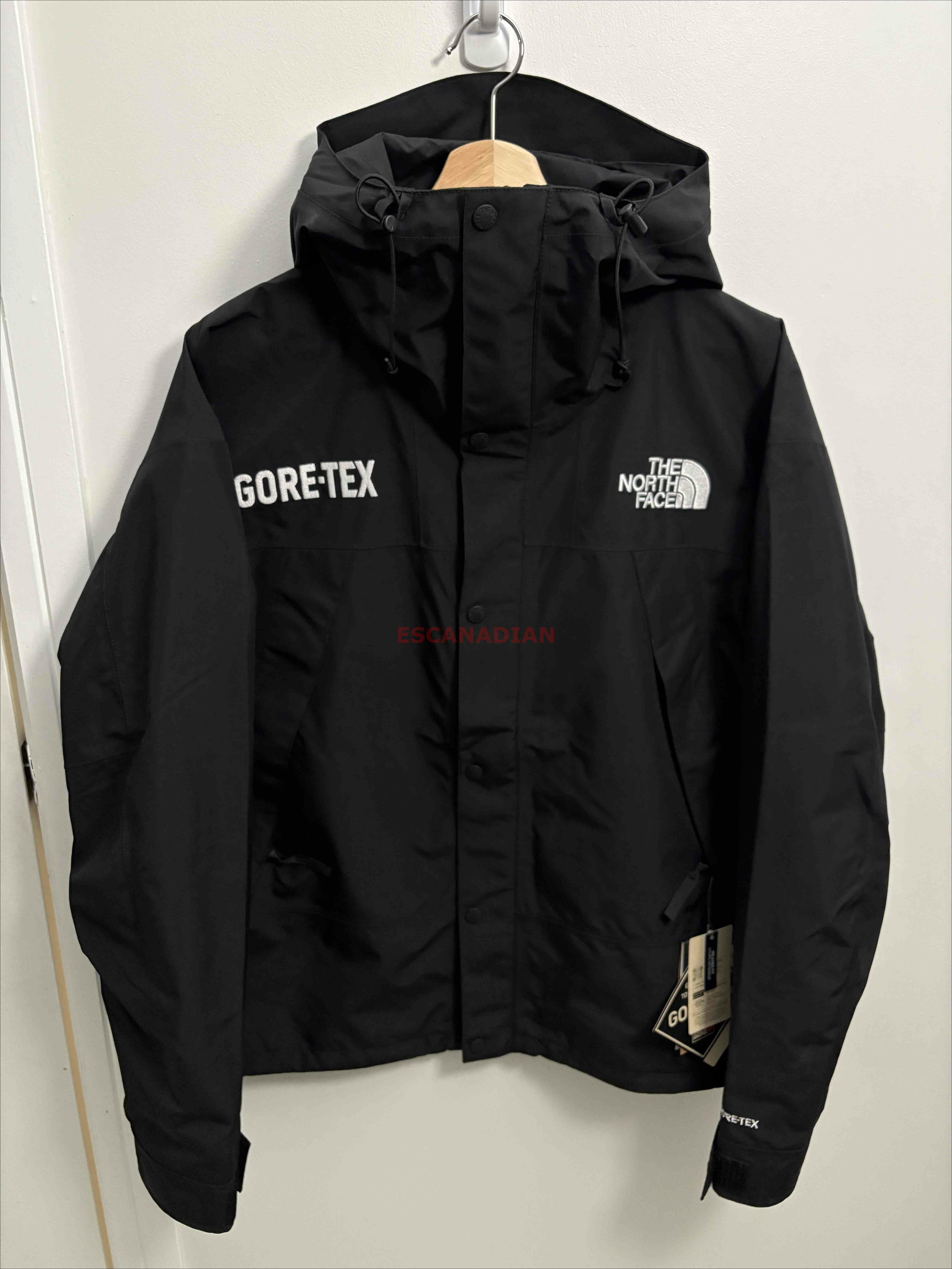 THE NORTH FACE 男大人 GORE-TEX系列 大刺繡字樣 防水 防風 硬挺 連帽 衝鋒衣 (可當三合一外套)
