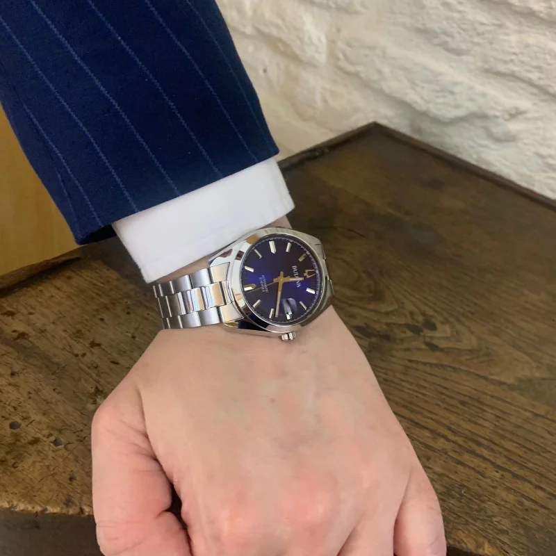 萬年鐘錶 - BULOVA 寶路華 藍色錶盤自動機械男錶 96B436 錶徑 39MM