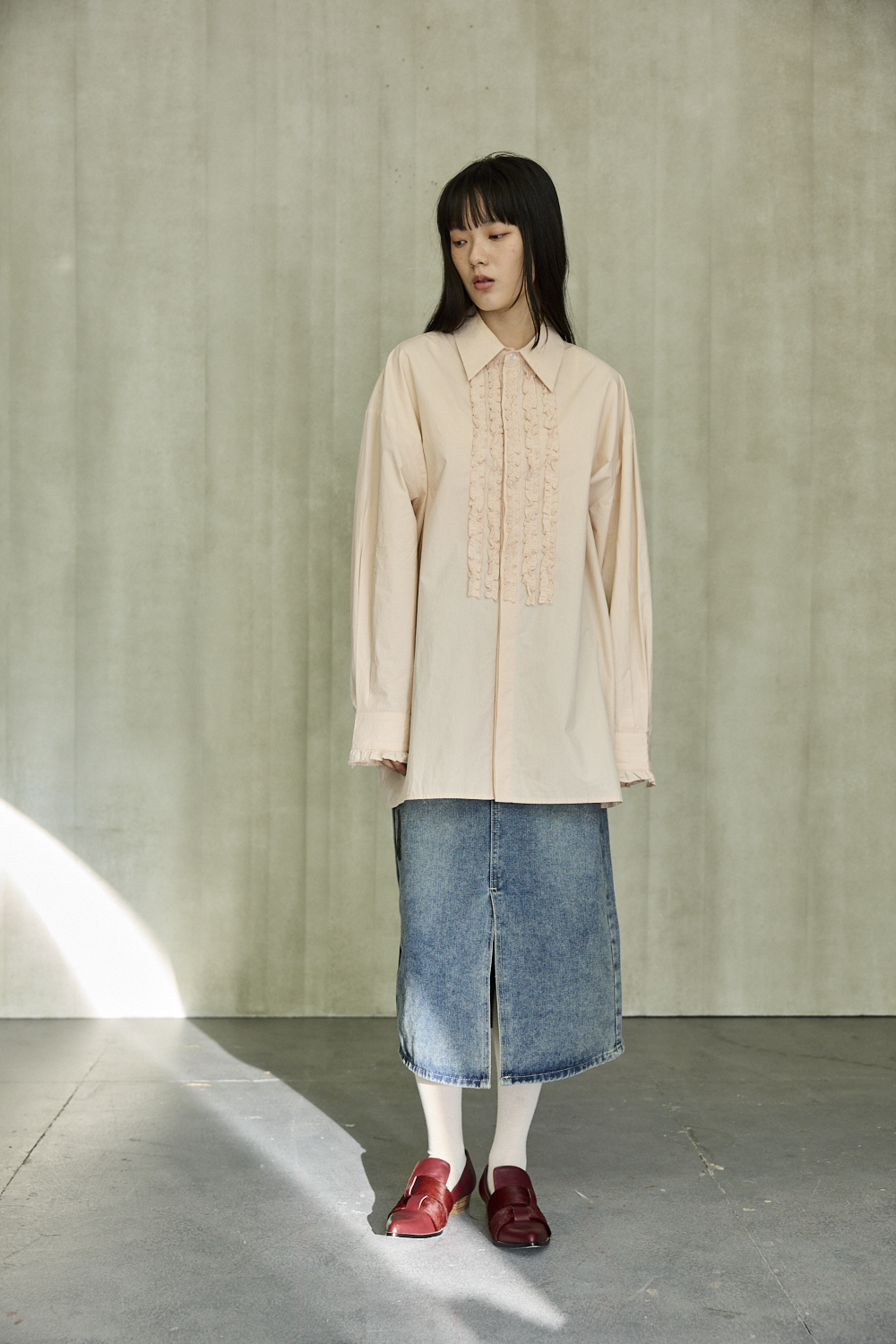 立體縐褶裝飾襯衫