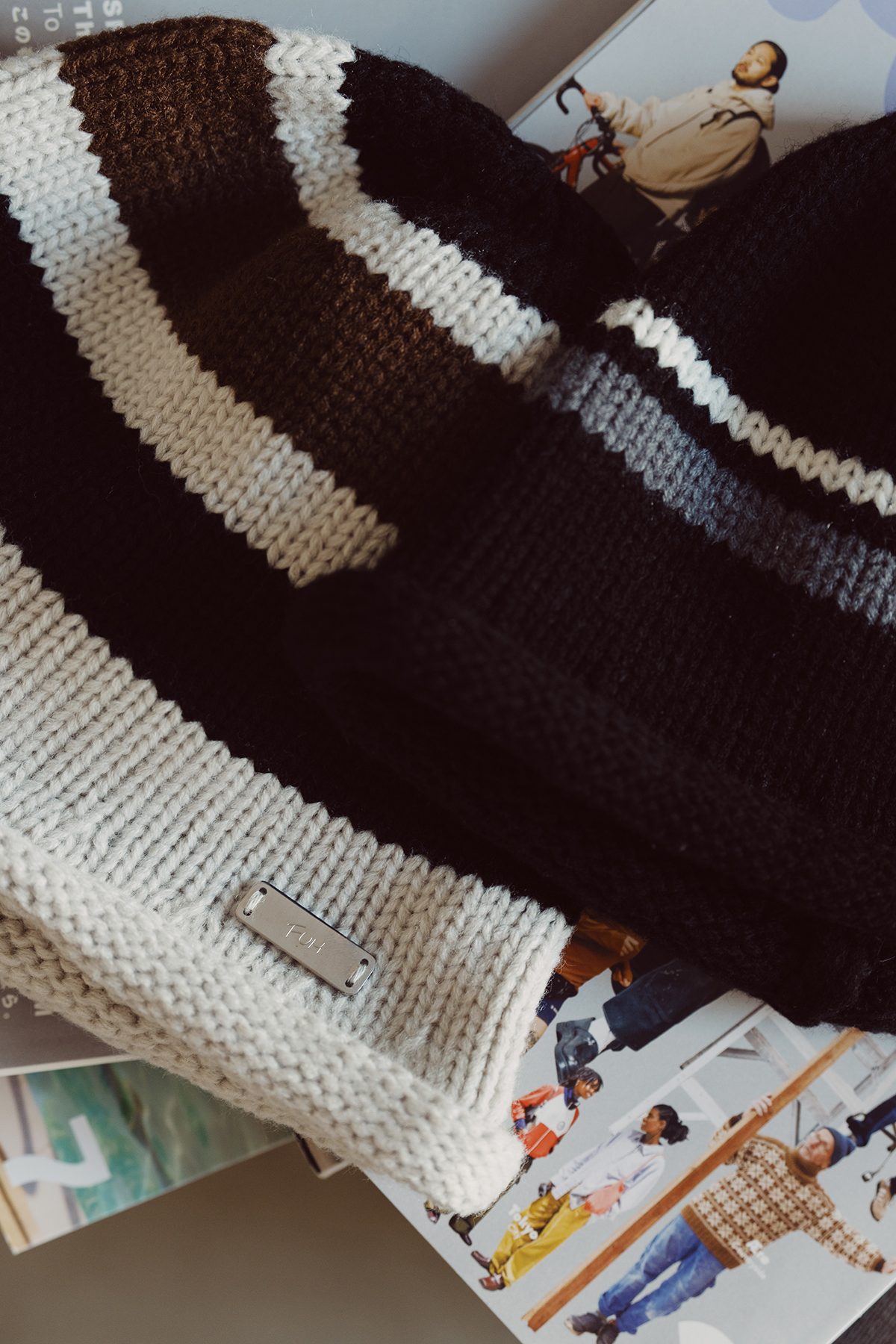 Fumble 厚棉針織間條冷帽