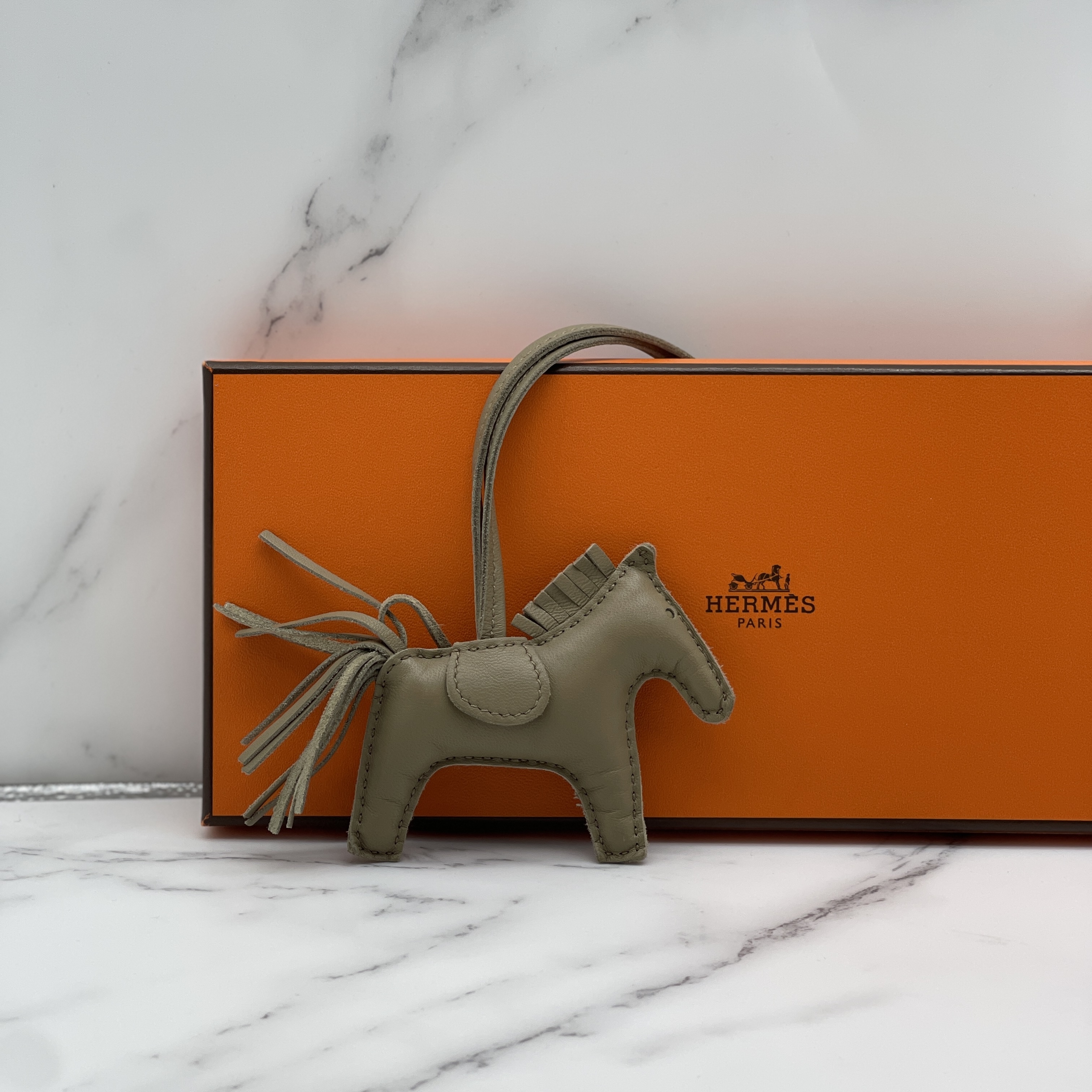 Hermes Rodeo Pm Charm (beige marfa agneau)