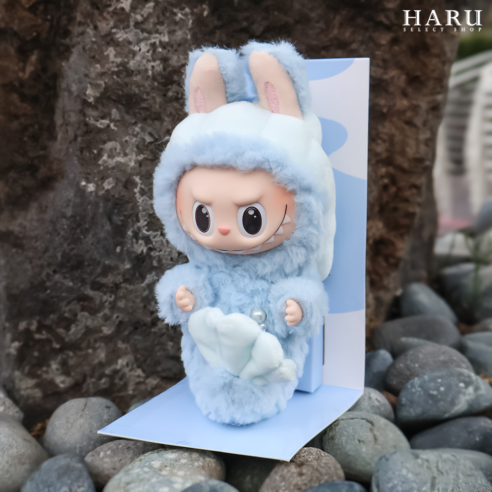 POP MART 泡泡瑪特 LABUBU HIDE AND SEEK IN SINGAPORE 新加坡限定魚尾獅寶寶藍絨毛搪膠掛飾