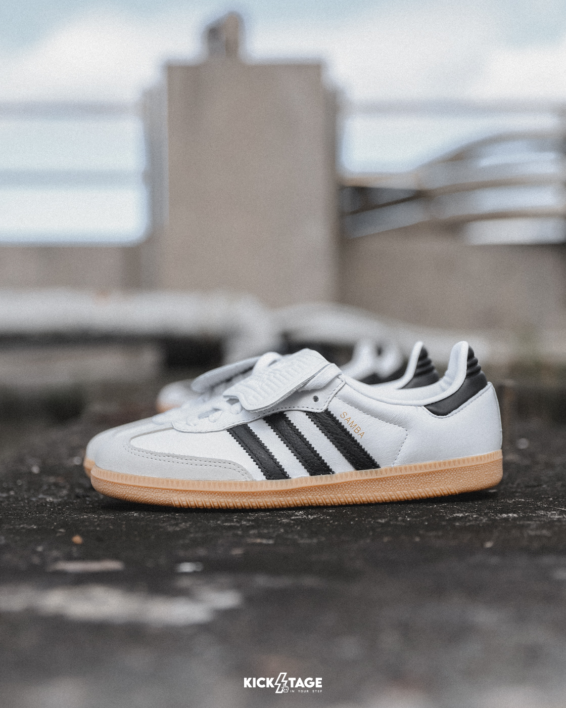 女鞋 ADIDAS SAMBA LT W 白色 翻蓋鞋舌 皮革 麂皮 焦糖底 德訓鞋 扁鞋 休閒鞋【IG4279】