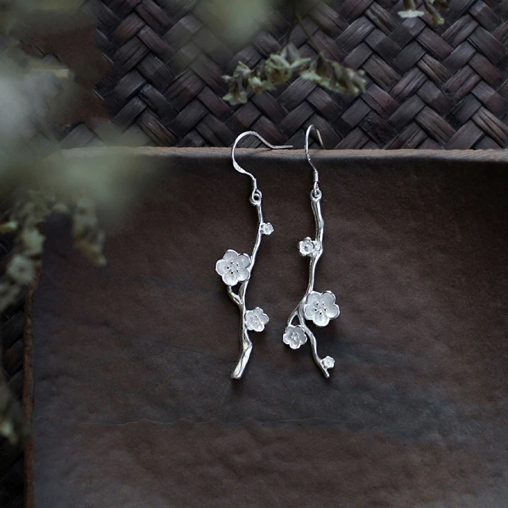 古風梅花枝不對稱純銀耳環