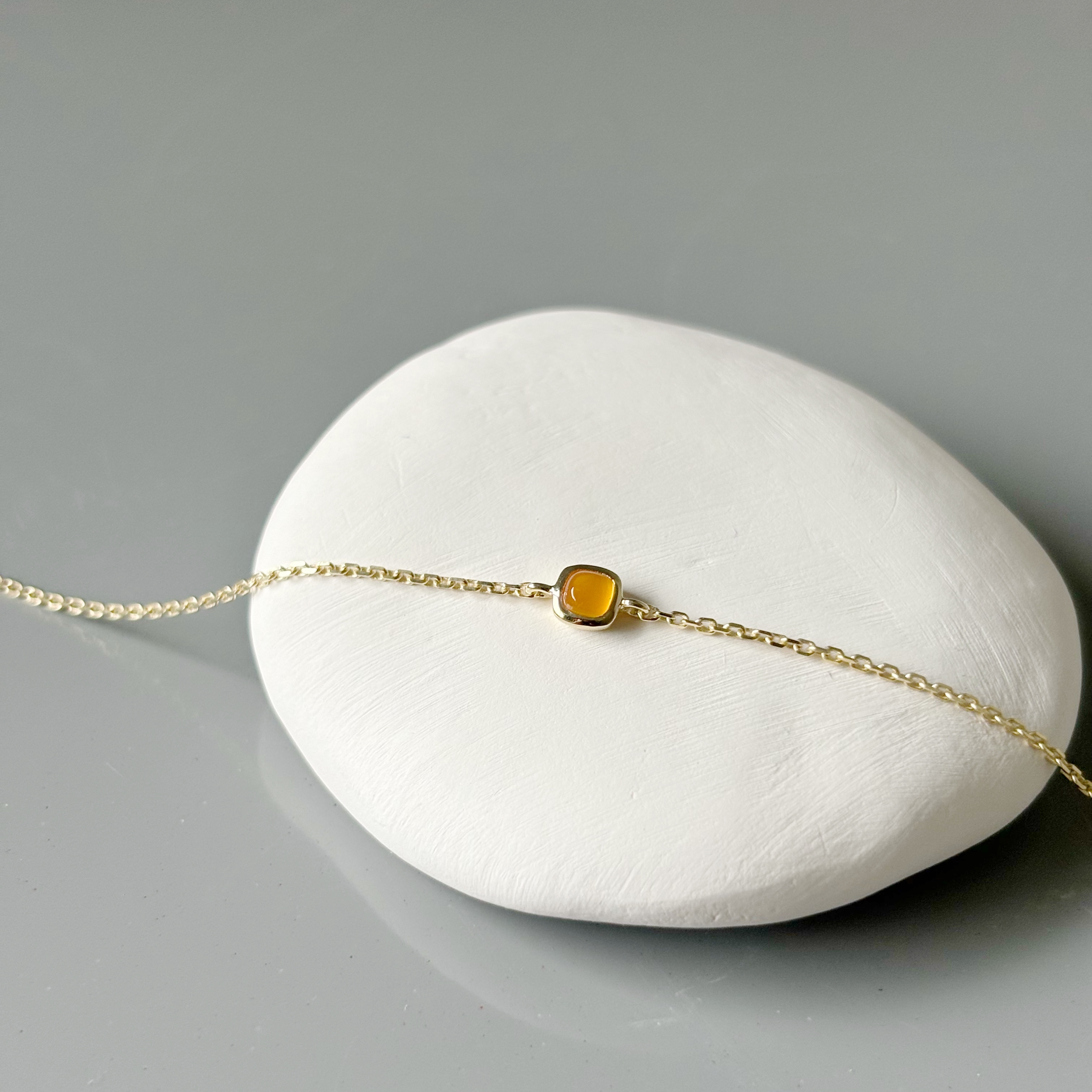 Cushion橘瑪瑙手鏈