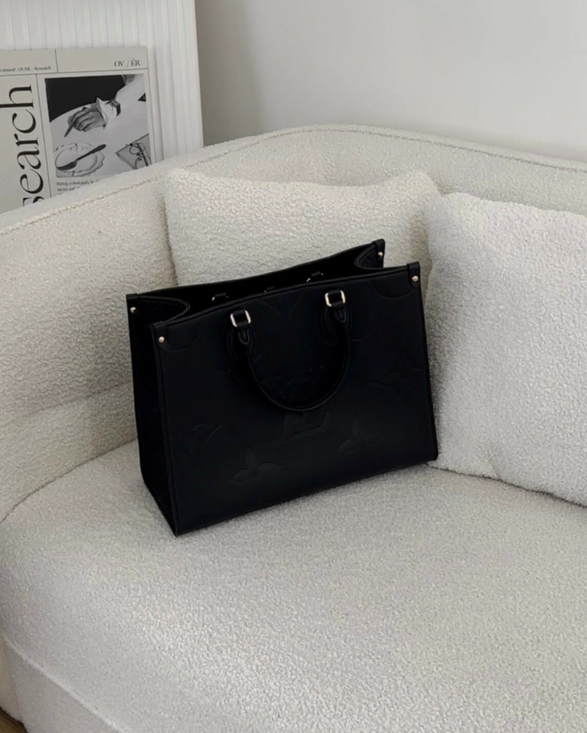 LV｜ONTHEGO MM 托特包 全黑老花 M45595