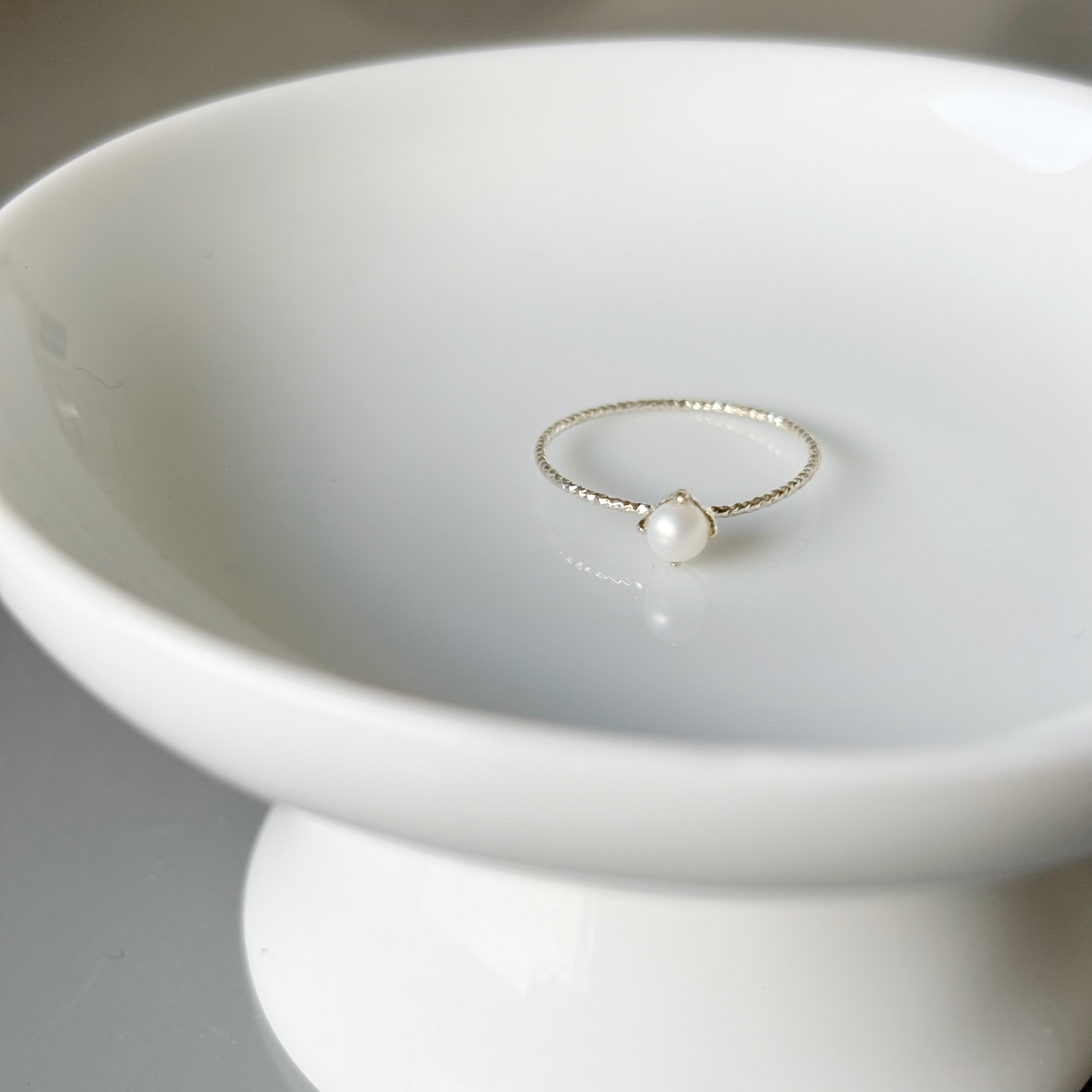 菱四爪珍珠戒指