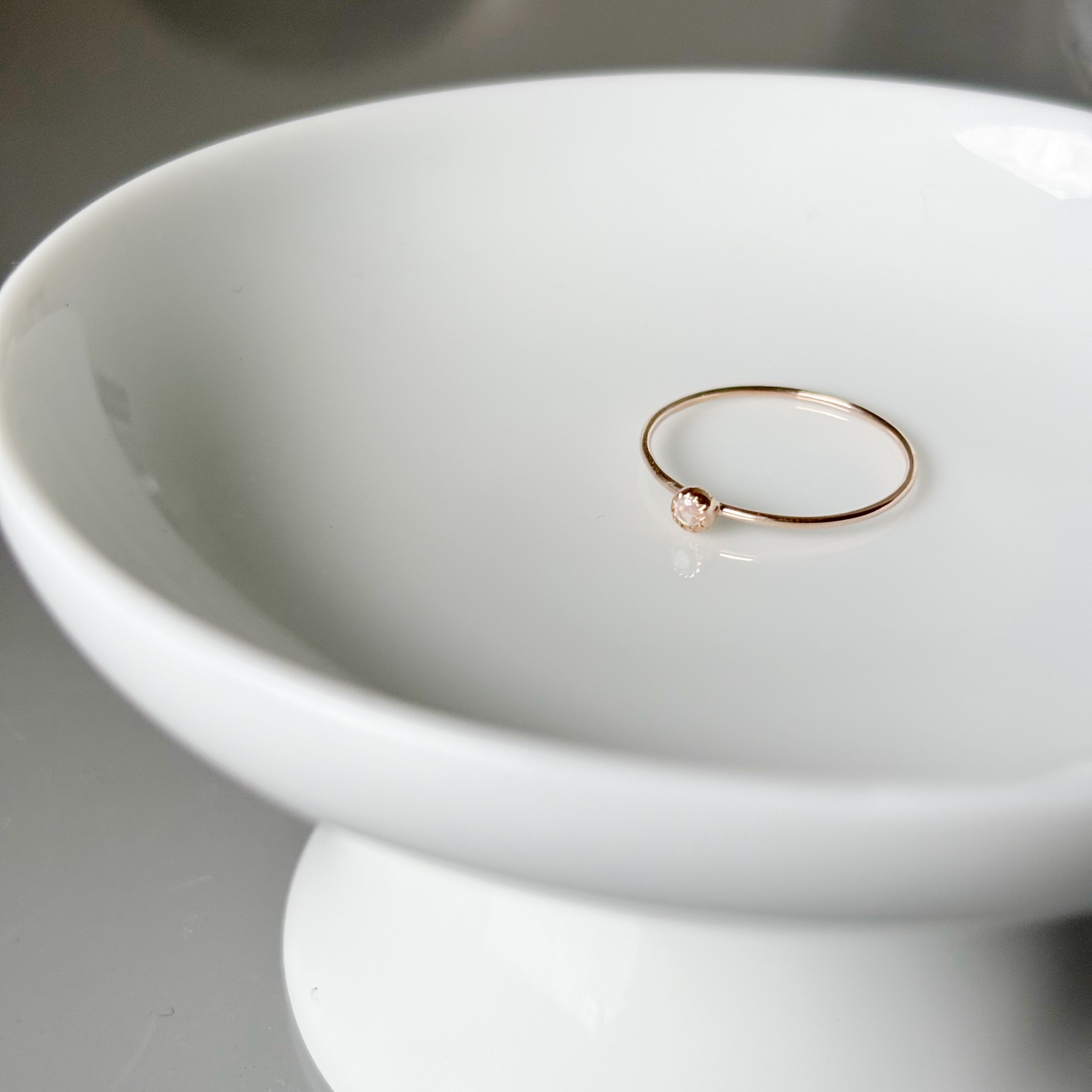 小圓月光石戒指