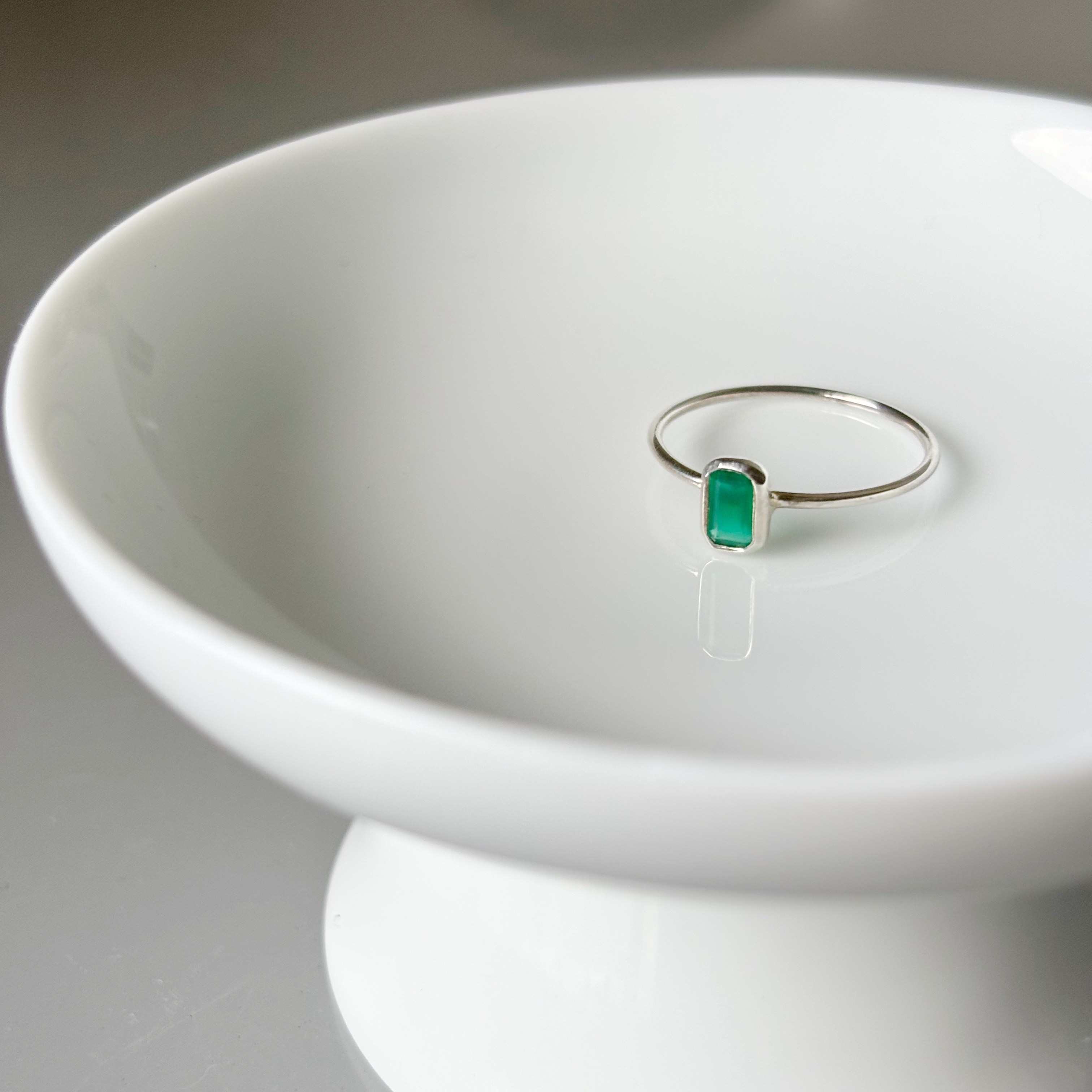 長方綠瑪瑙戒指