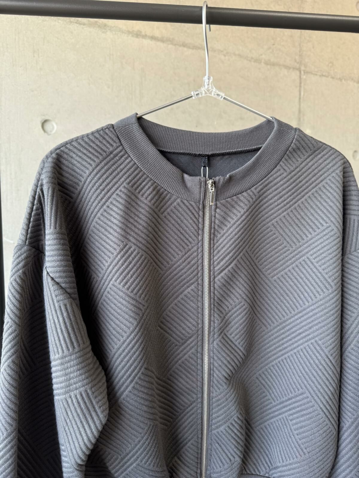 ｛ Special Price } 深灰色暗格紋拉鍊短外套【日本直送】