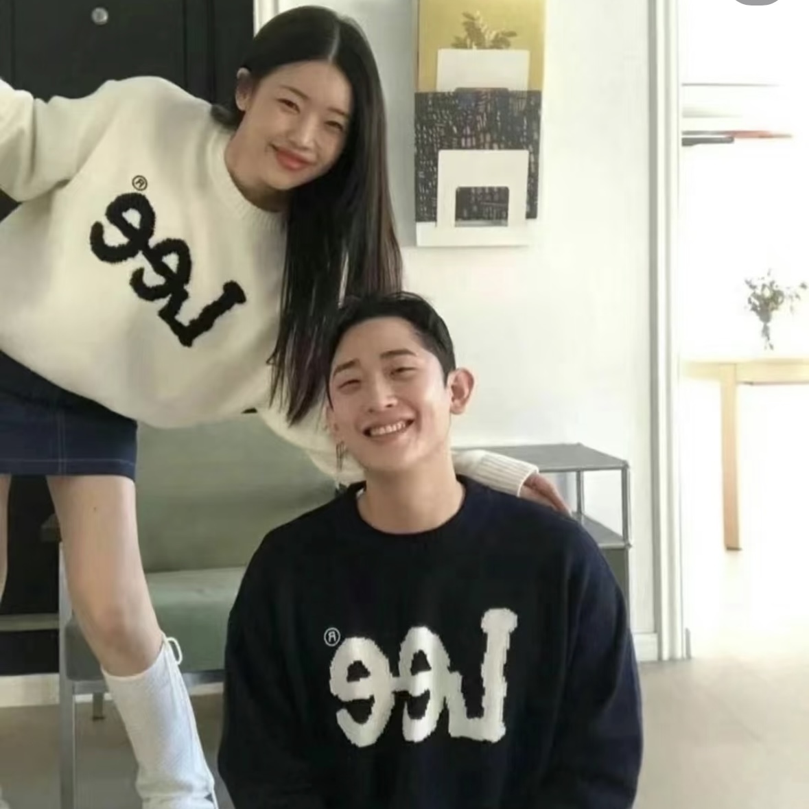 【現貨】<情侶裝!!!>Lee 經典 大LOGO 針織 保暖 長袖 41%羊毛 毛衣 5色