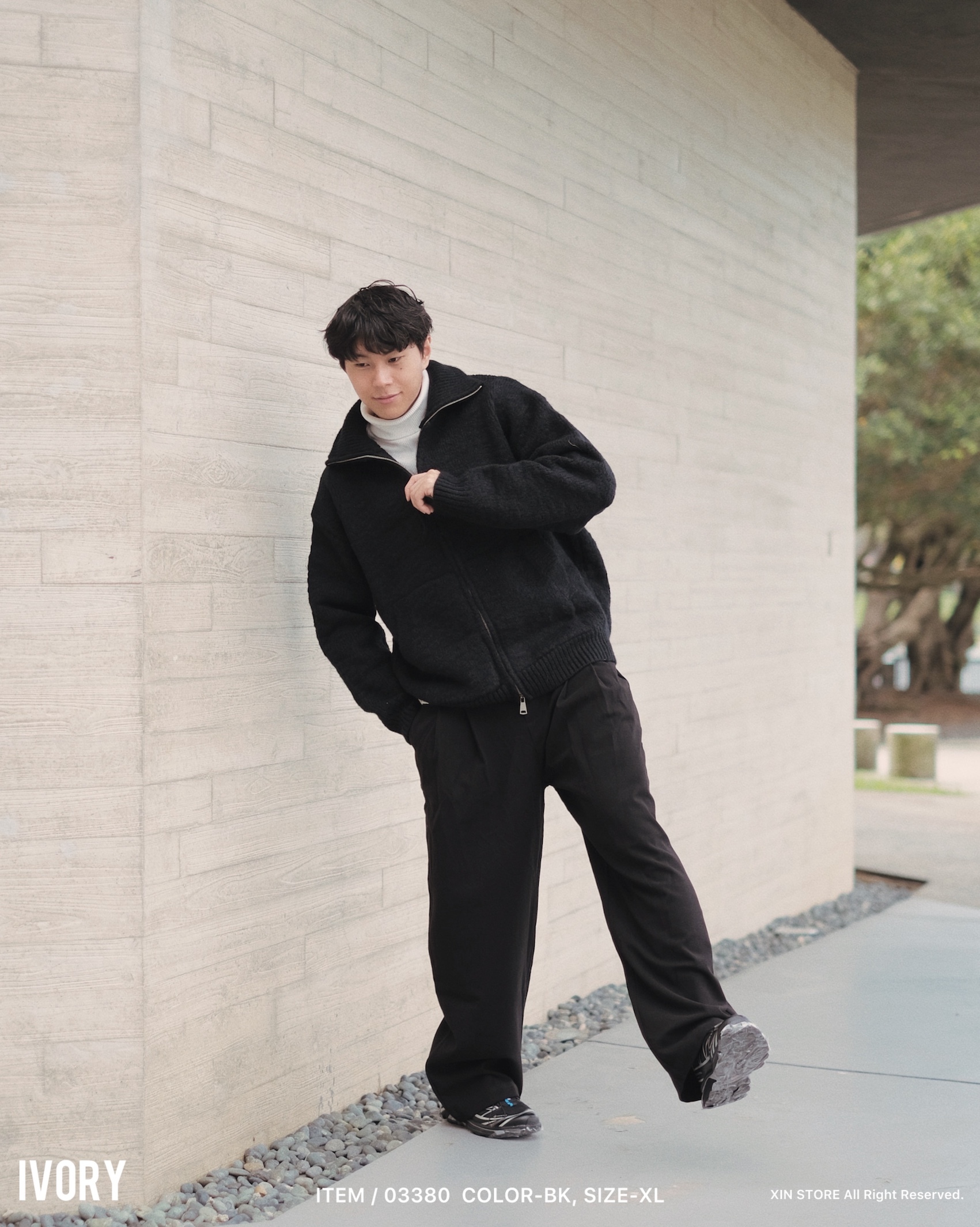 【現貨】IVORY Brushed Trousers 磨毛 長褲 寬褲 兩色【03880】