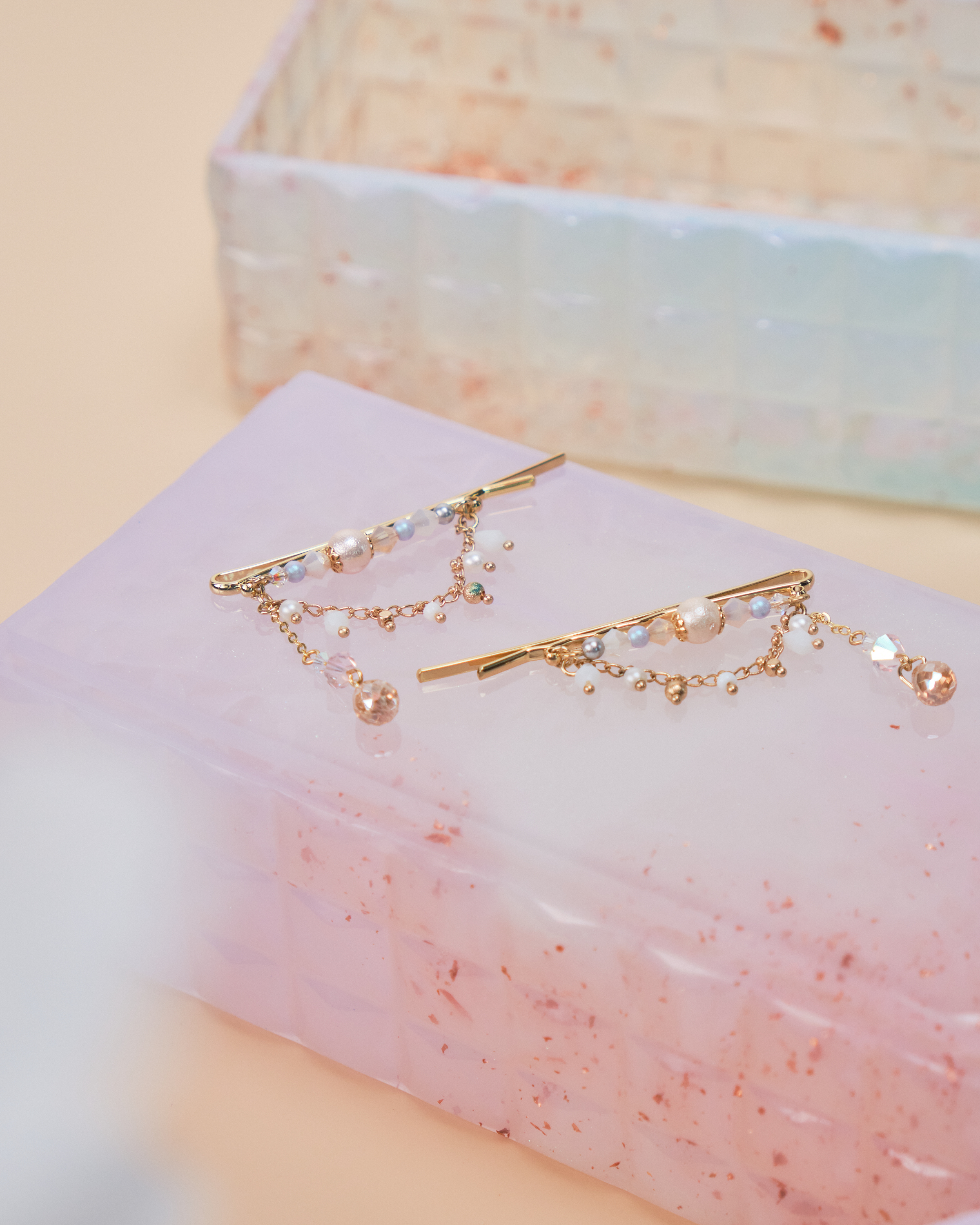 11432 Pearls and Crystal Pendant Bobby Pin Set