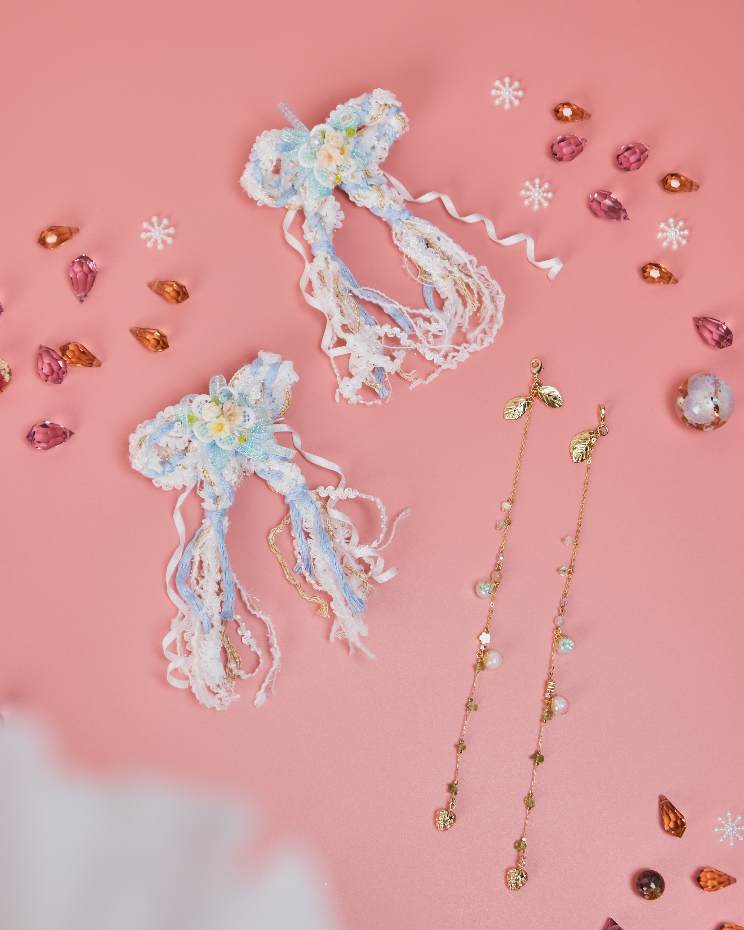 11484 Strawberry Toffee Mini Bow 2-in-1 Duckbill Clip Set with Detachable Charm Chain Special Version