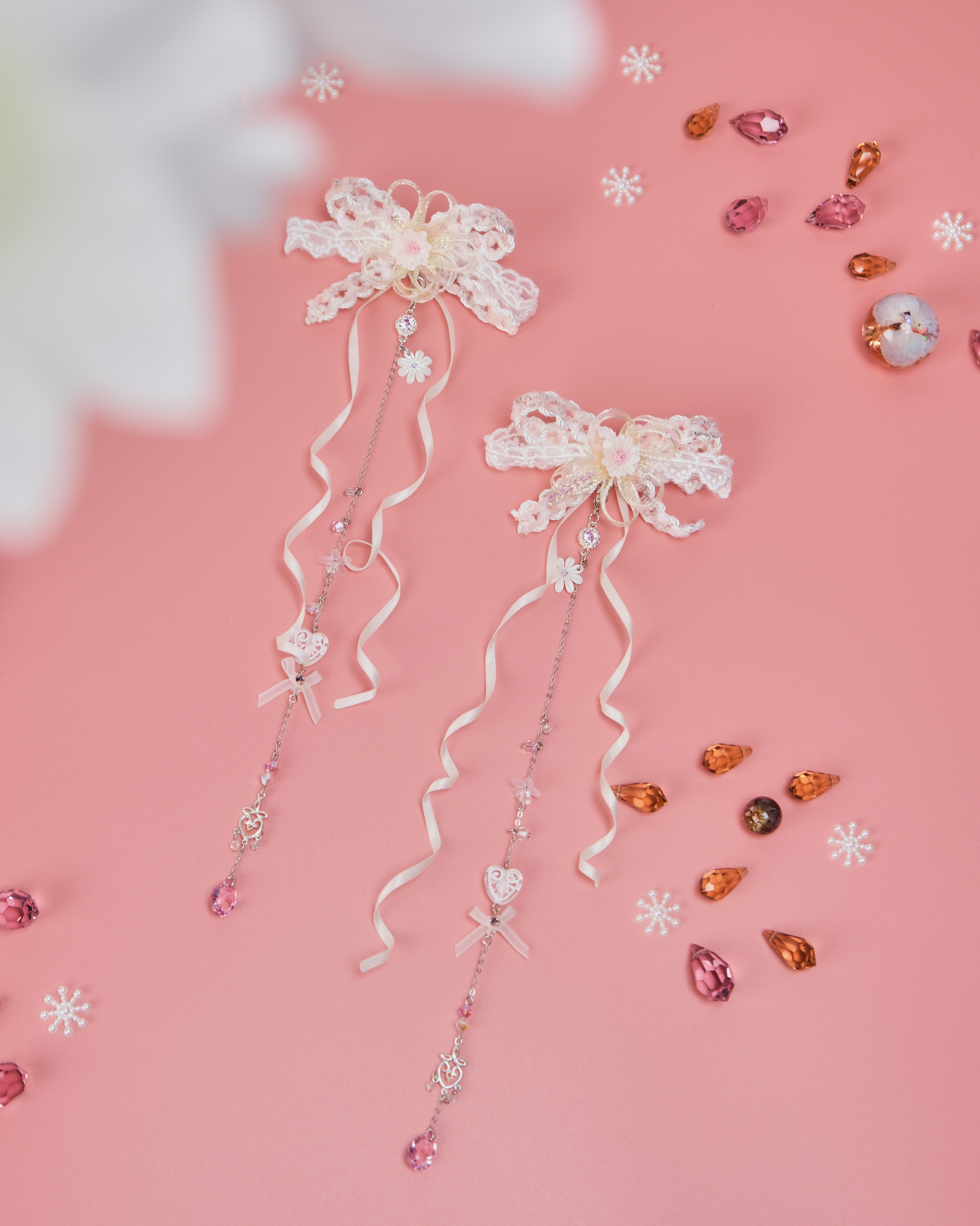 11486 Strawberry Toffee Mini Bow 2-in-1 Duckbill Clip Set with Detachable Charm Chain Special Version