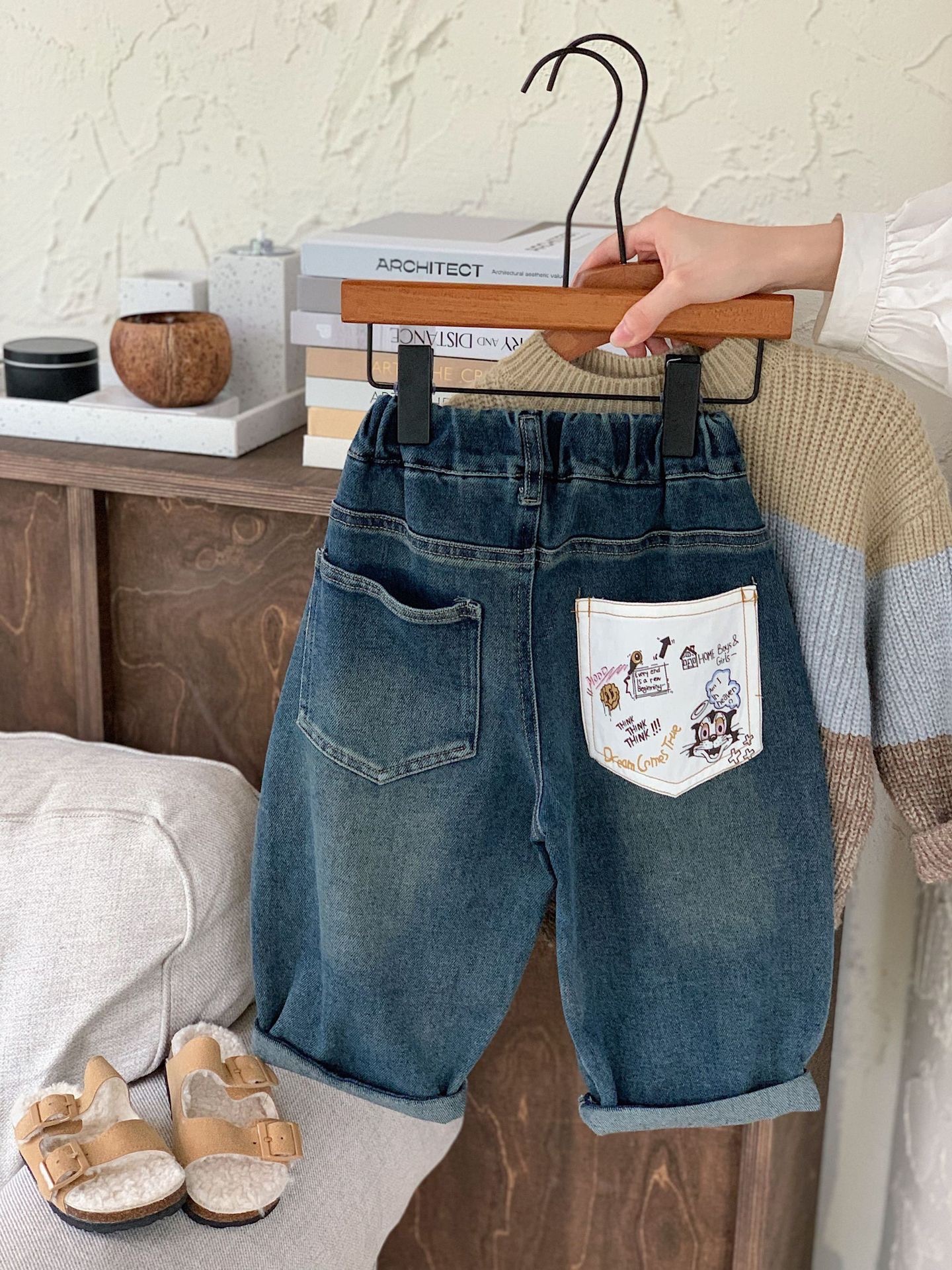 塗鴉口袋牛仔褲