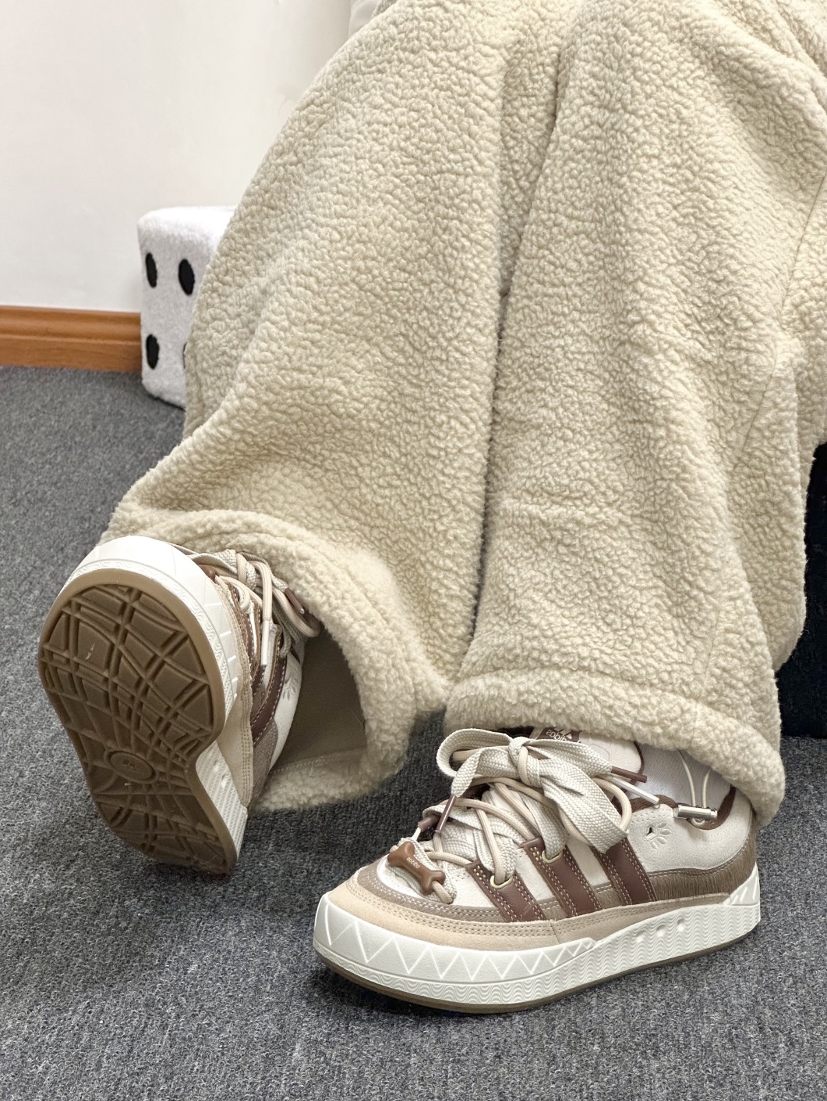 Adidas Originals Adimatic 奶茶棕色 狗狗 雙鞋帶 美拉德 麂皮 復古 麵包鞋 鋸齒鞋 JQ2611/預購