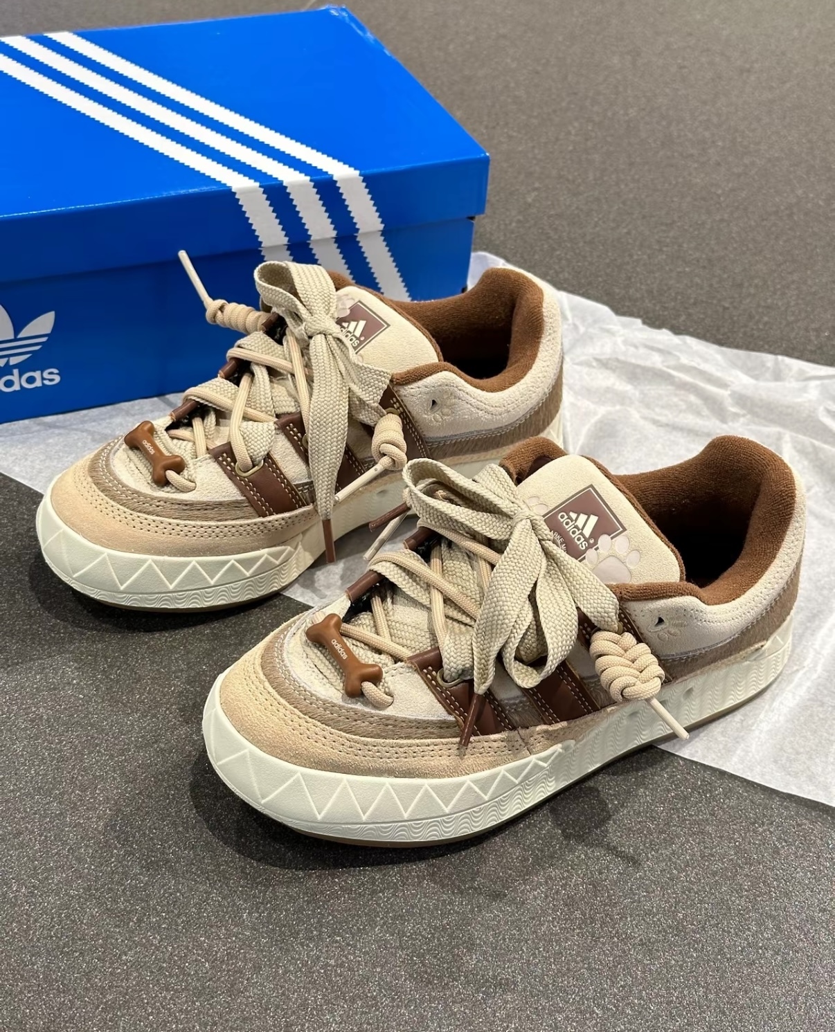 Adidas Originals Adimatic 奶茶棕色 狗狗 雙鞋帶 美拉德 麂皮 復古 麵包鞋 鋸齒鞋 JQ2611/預購