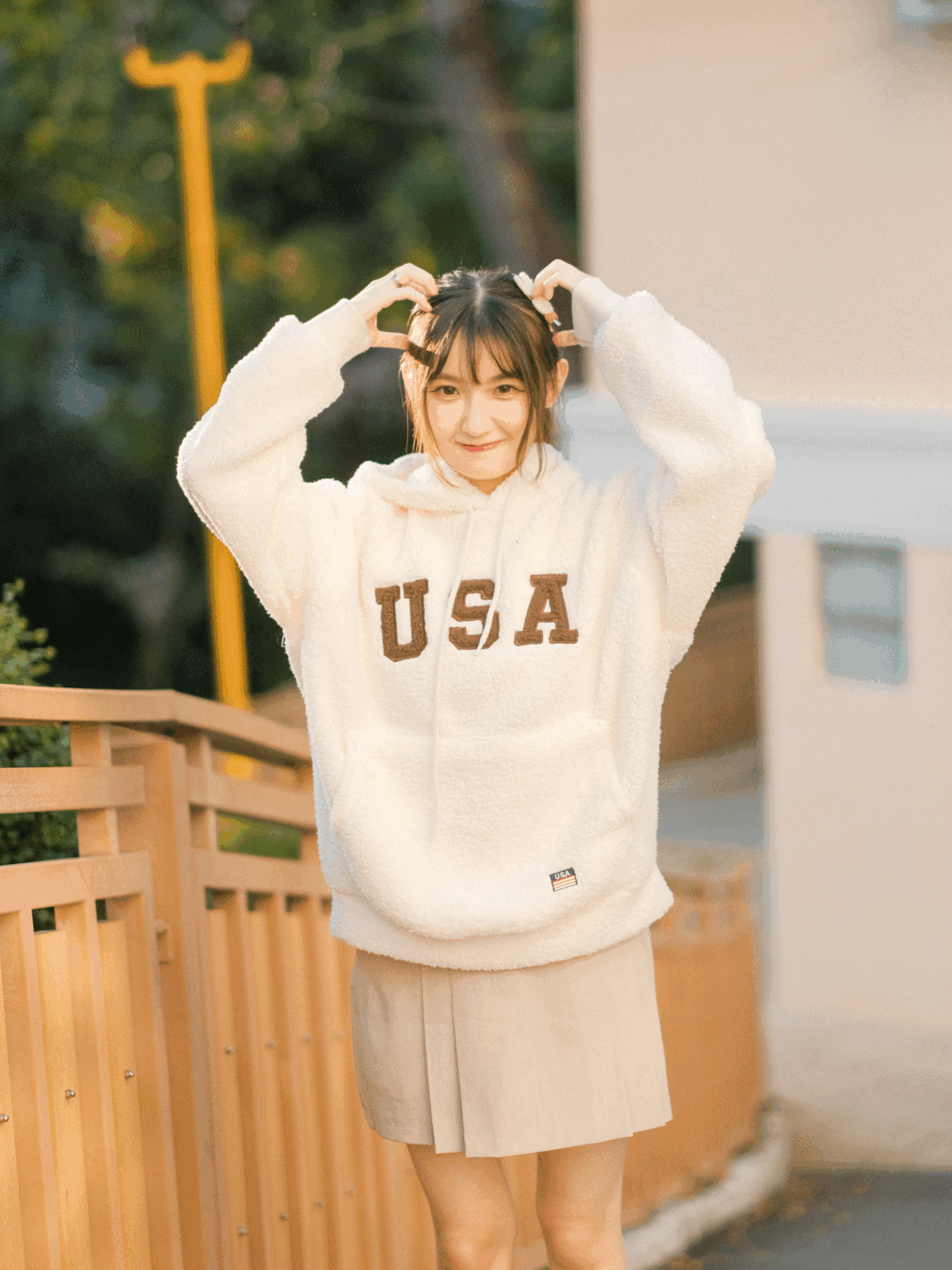 【網站預訂優惠】USA Fur Hoodie