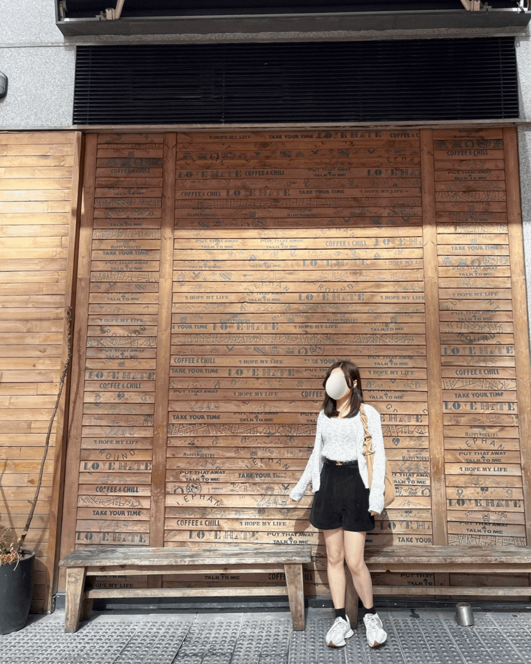 《KR》基本款燈芯絨A字短褲