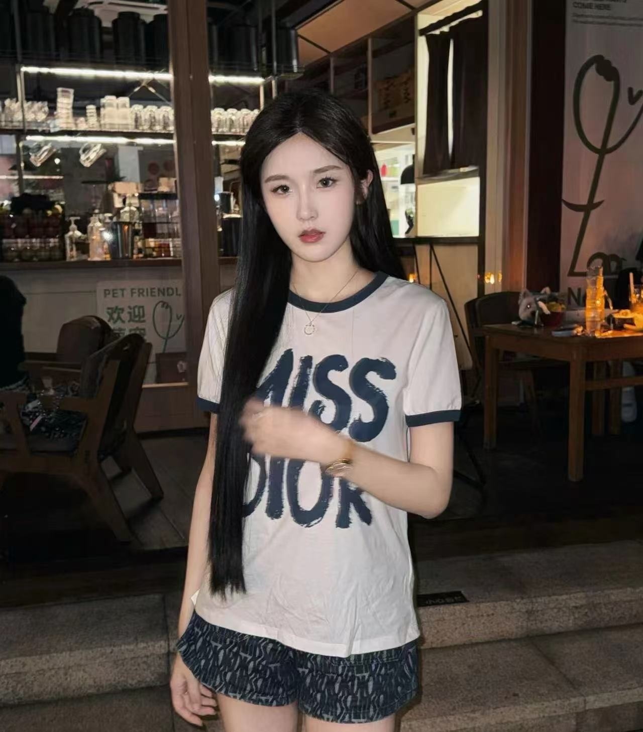 MISSDIOR 白色藍字母TEE -T