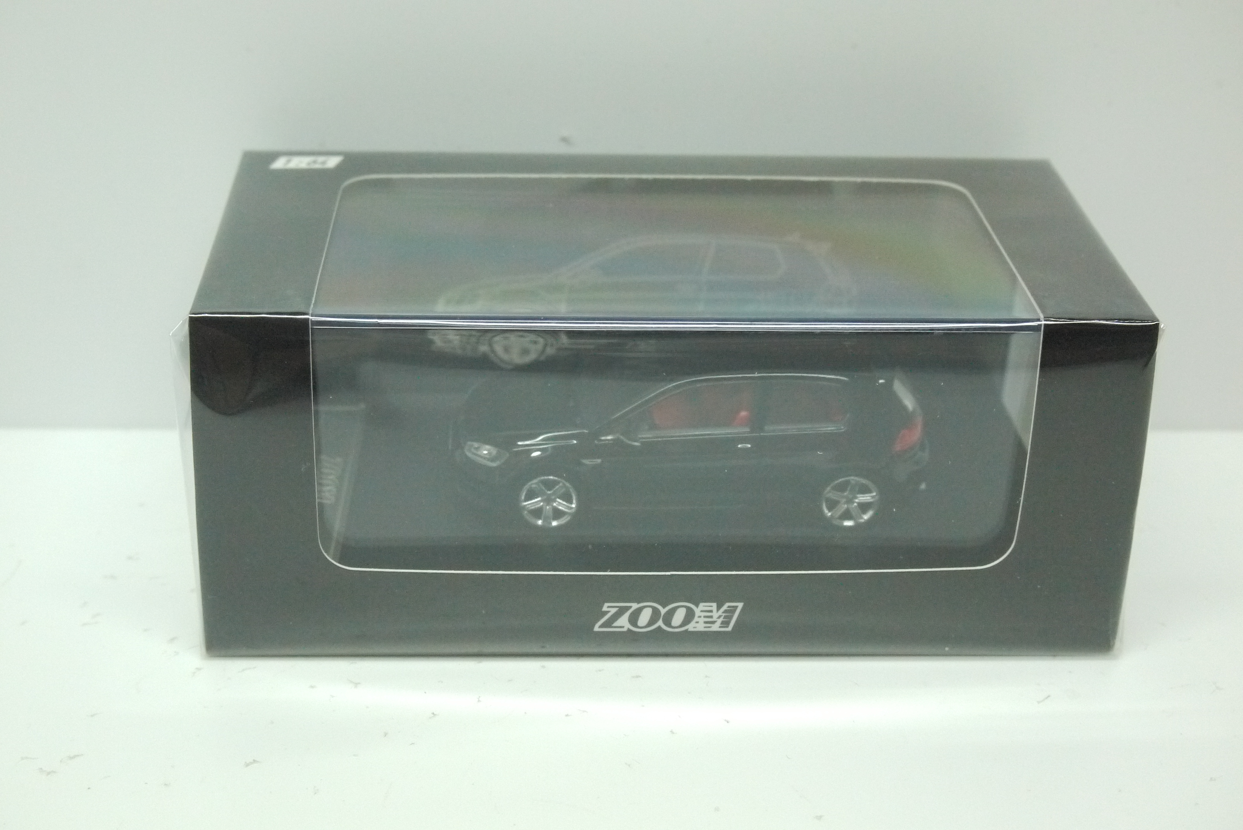 ZOOM VOLKSWAGEN GOLF VII R BLACK