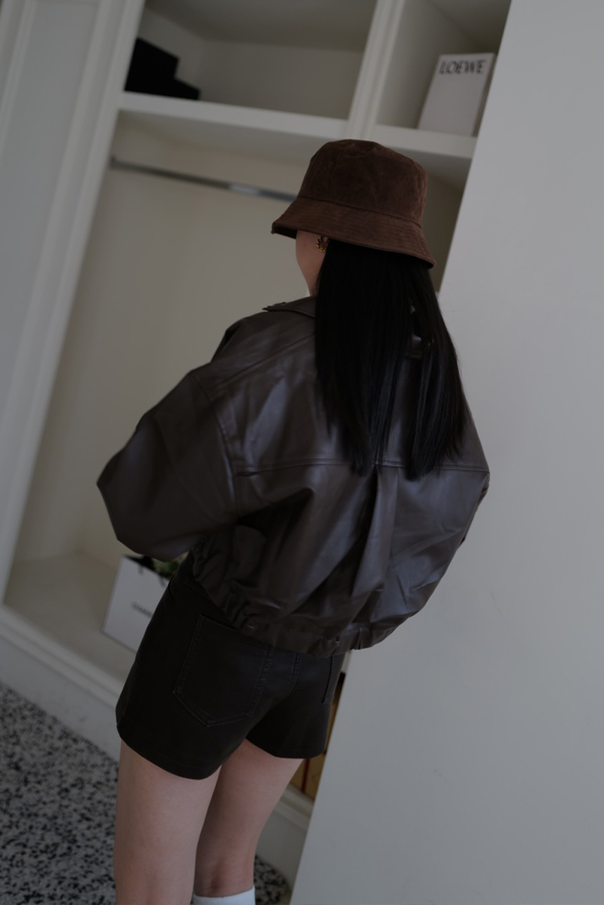 短版拉鍊皮革外套*3色