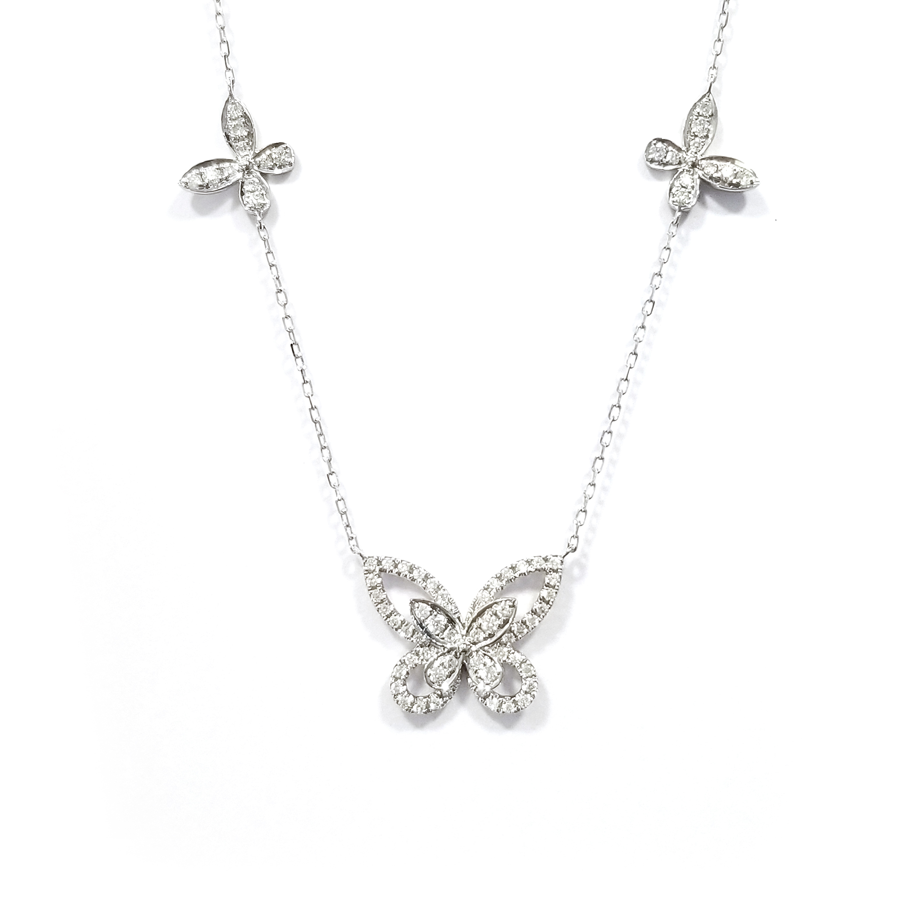 18K白金天然鑽石蝴蝶頸鏈