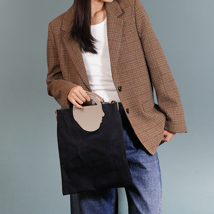 Flat Tote AP【 Beige X Taupe 】69% Apple Leather & Denim Tote Bag