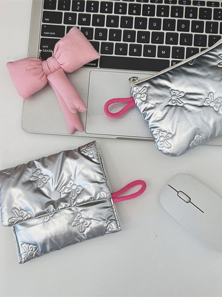 《5392》ins菱格銀色愛心可愛隨身包