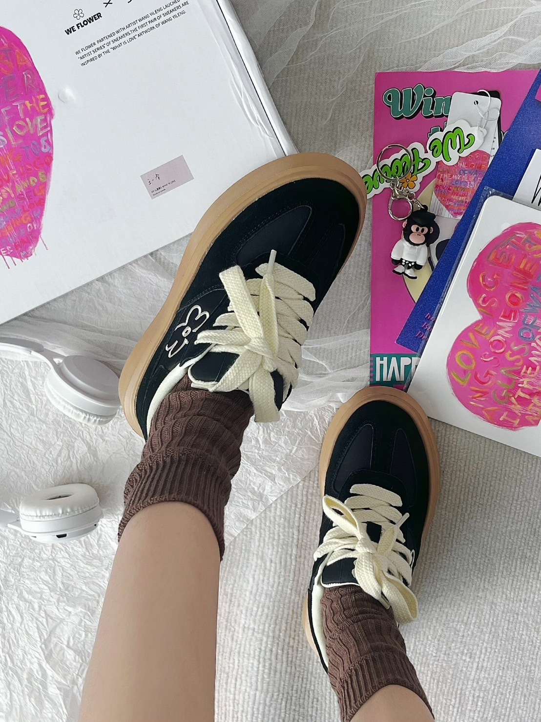 【現貨】WE FLOWER 小花鞋 厚底德訓鞋 黑 WF0021