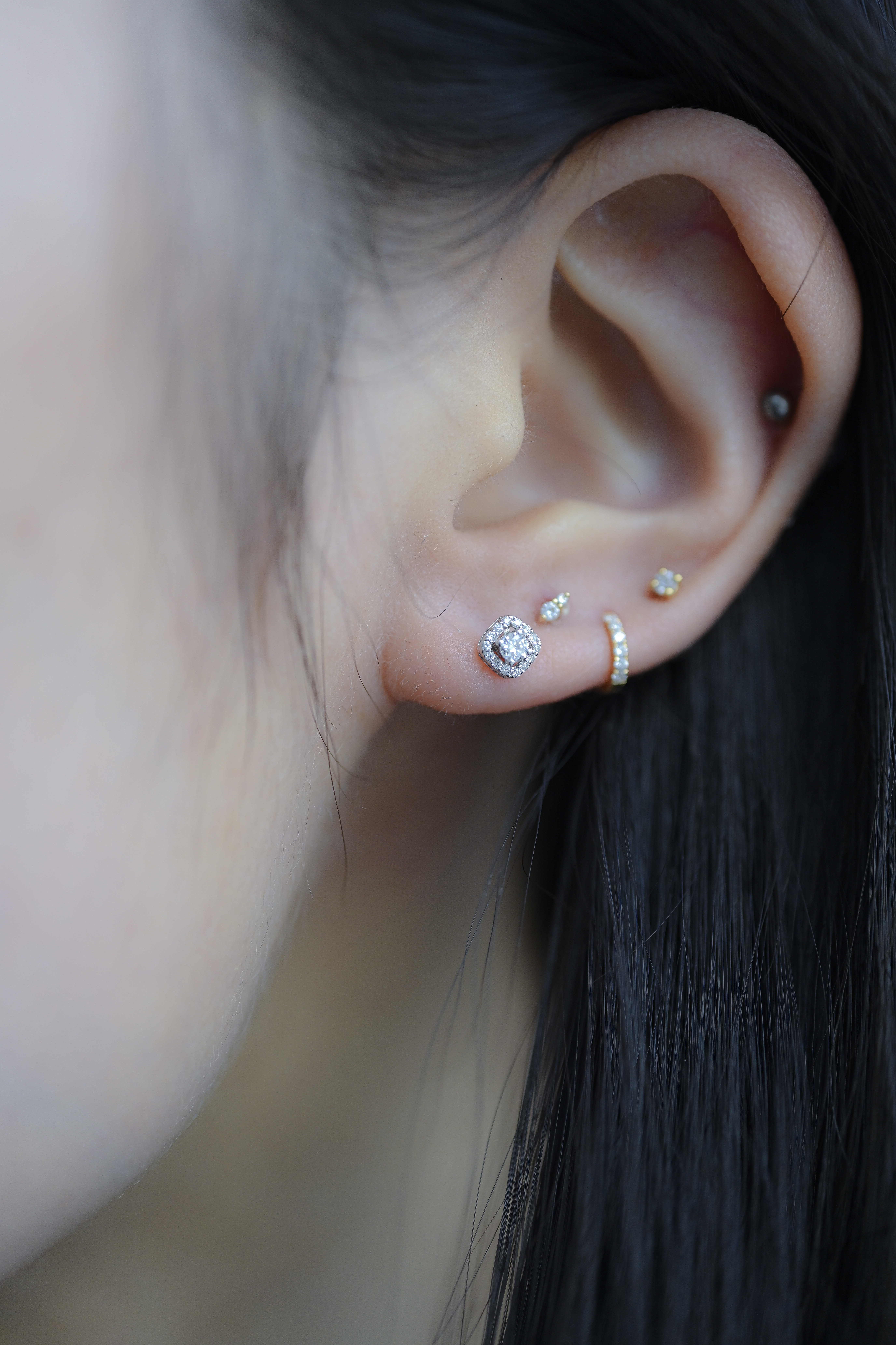 18K Piazza Diamond Earring