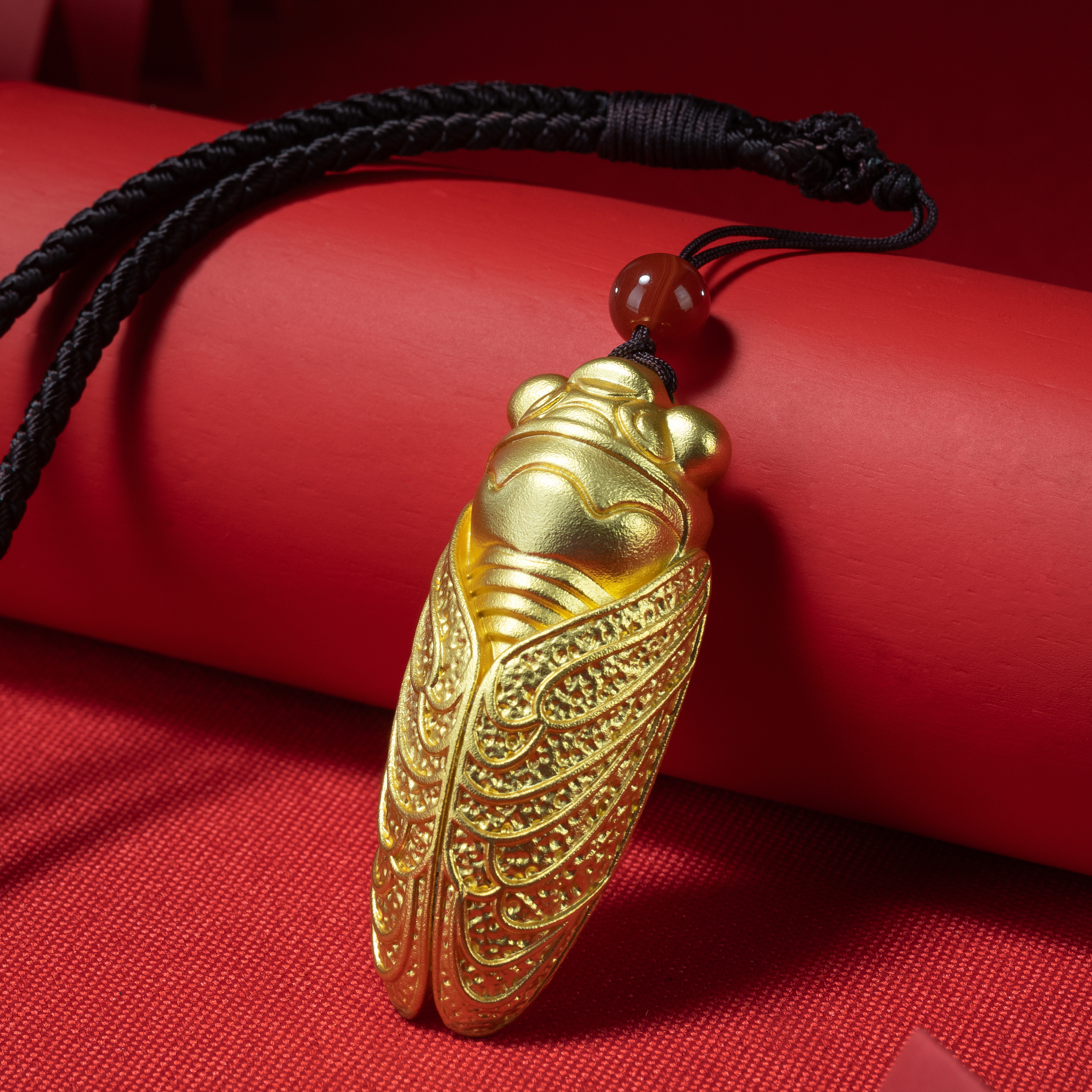 一鳴驚人(金蟬掛飾)