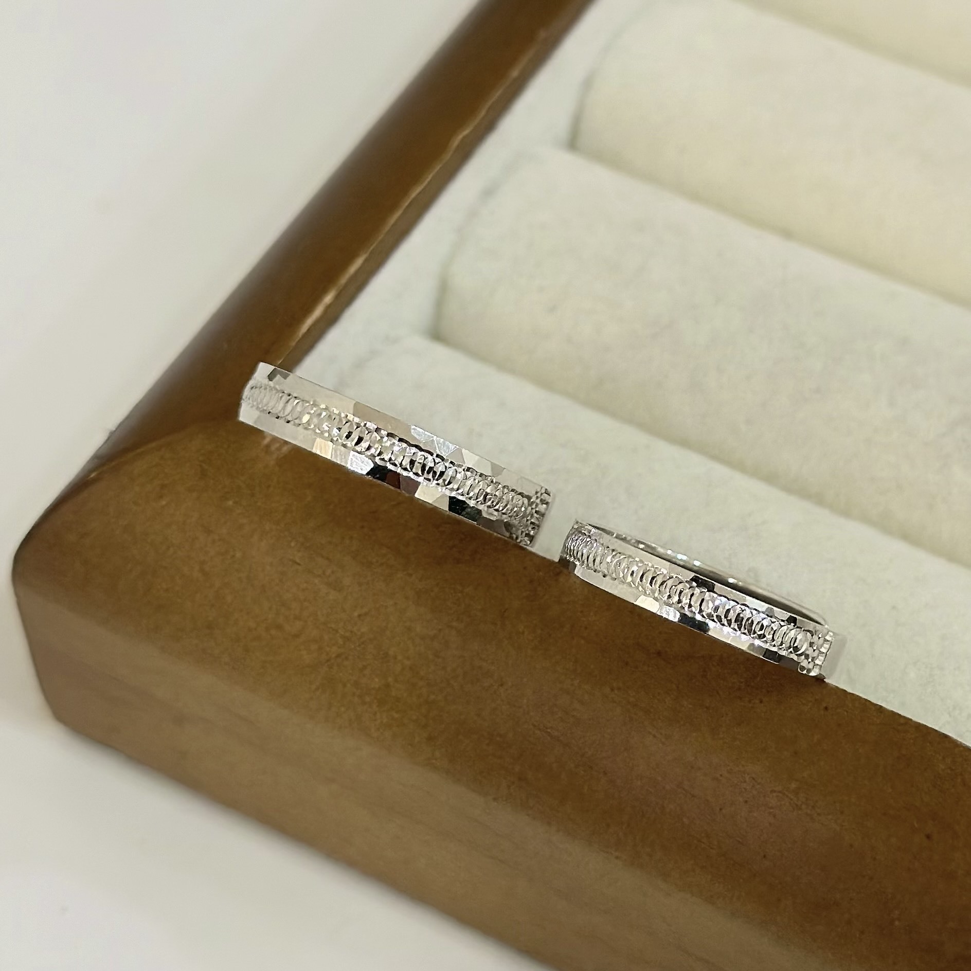 G54【輕奢】梯形切邊純銀調整對戒