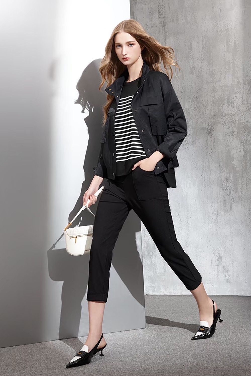 韓版OL時尚個性修身短版風衣外套V6101