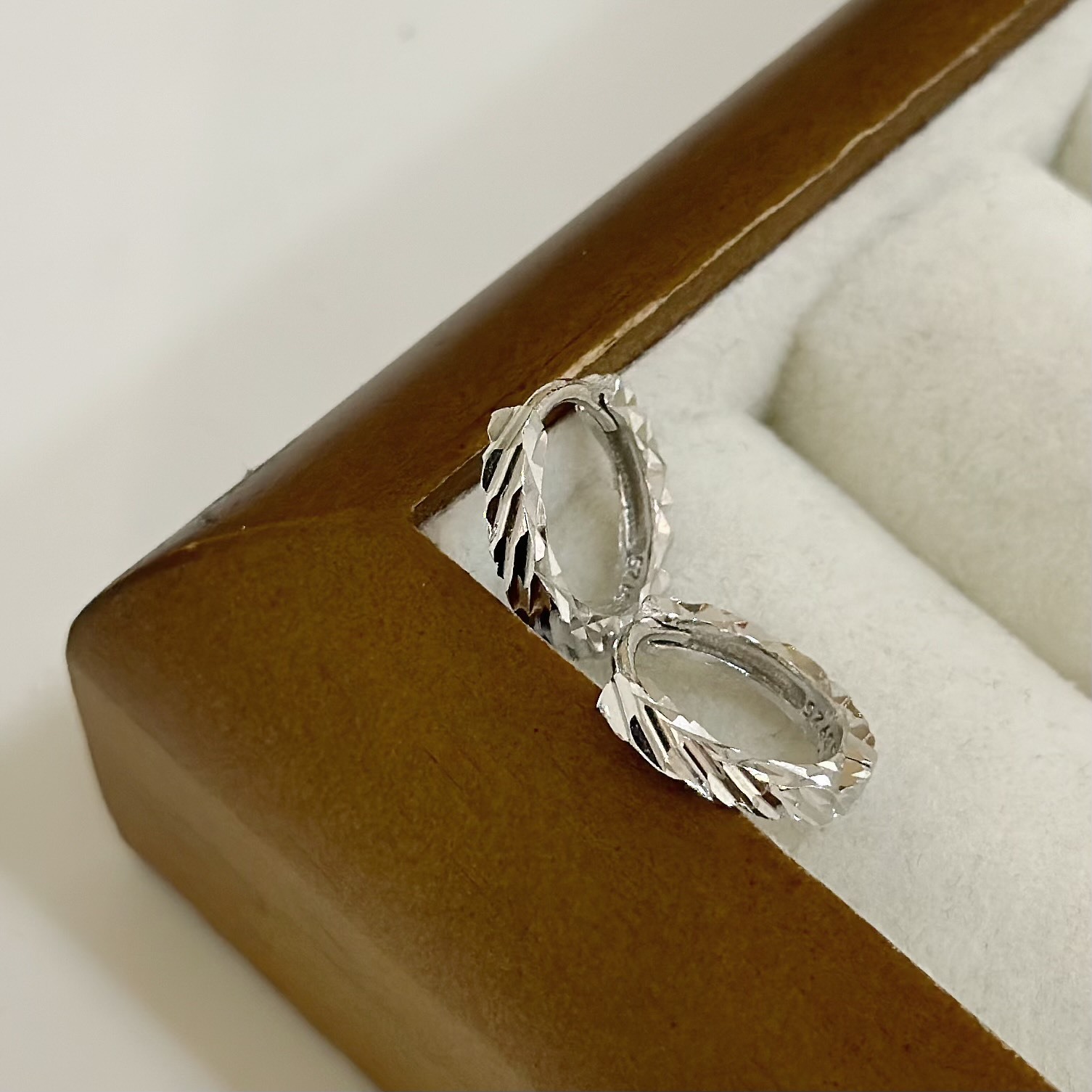 H08【輕奢】斜面雙切割純銀易扣