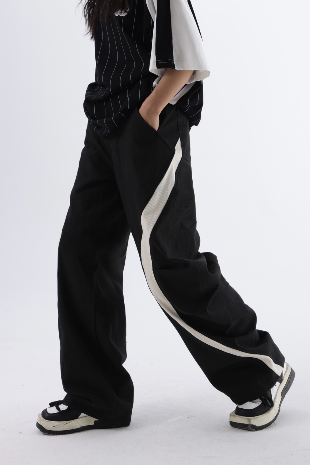 撞色不規則拼接錐形工裝褲