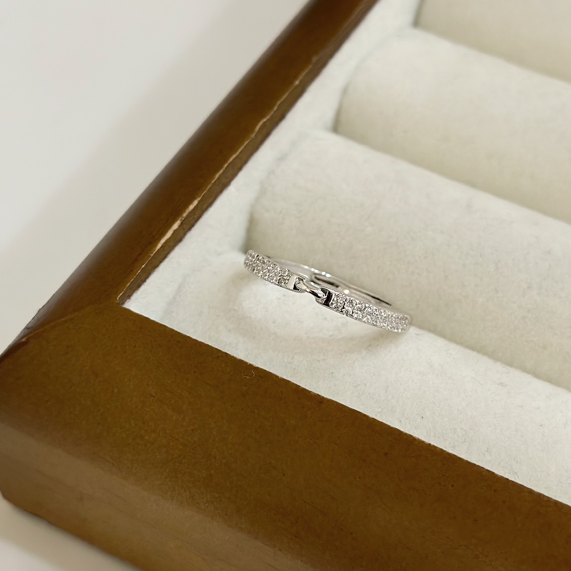 H70【輕奢】排鑽相扣純銀調整戒