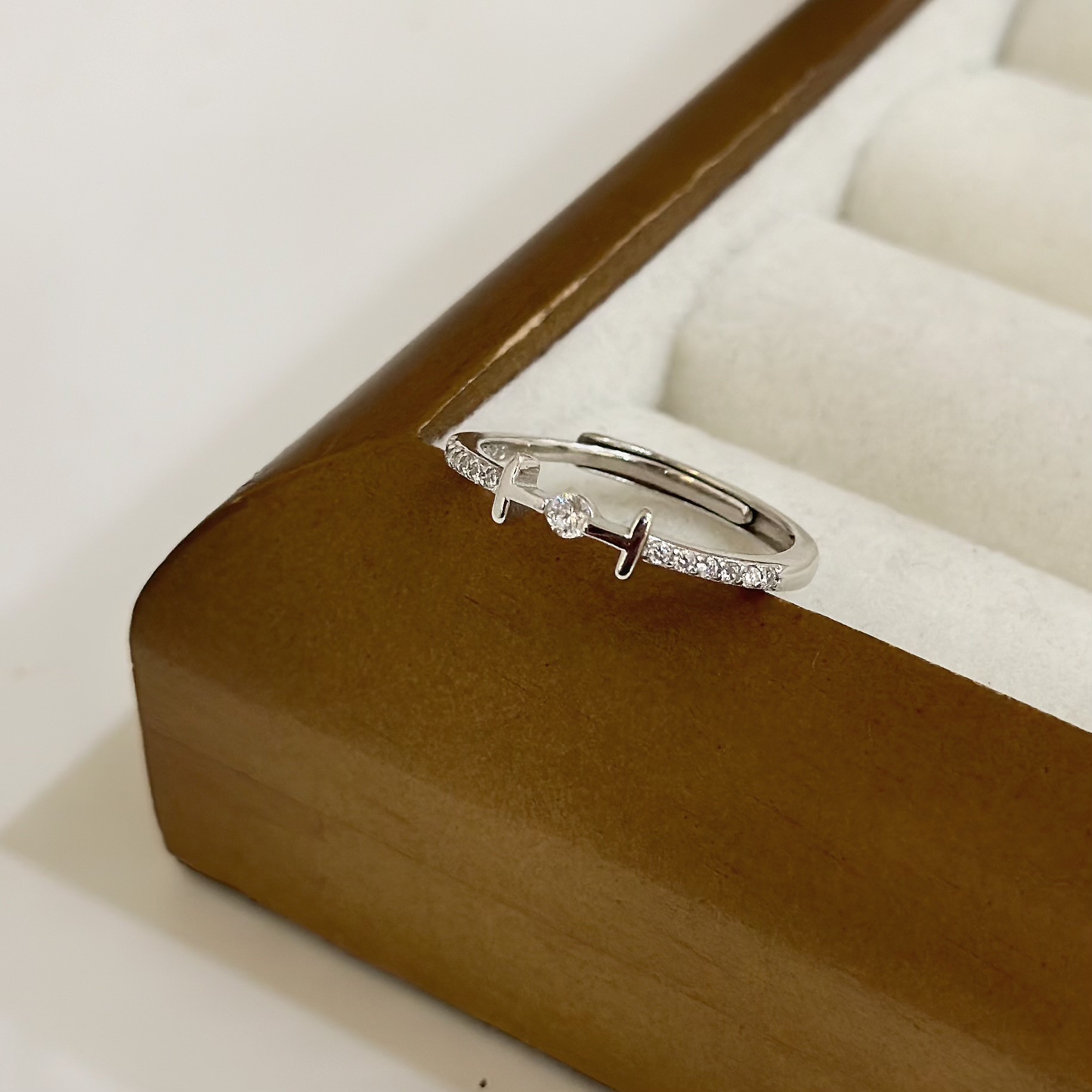 H78 【輕奢】排鑽T字純銀調整戒