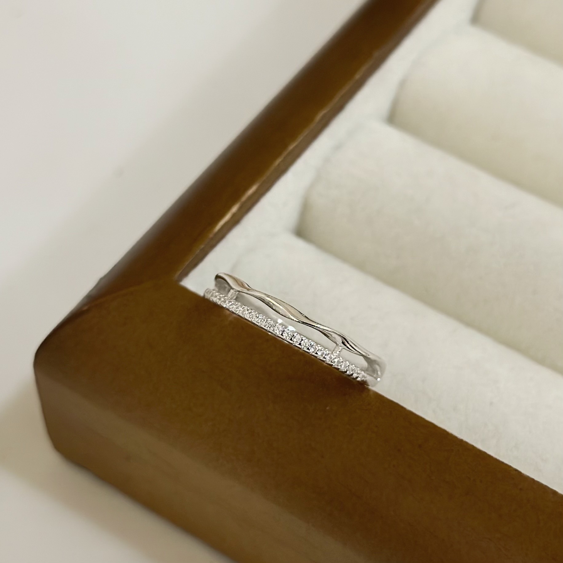 H64【輕奢】排鑽波浪雙層純銀調整戒