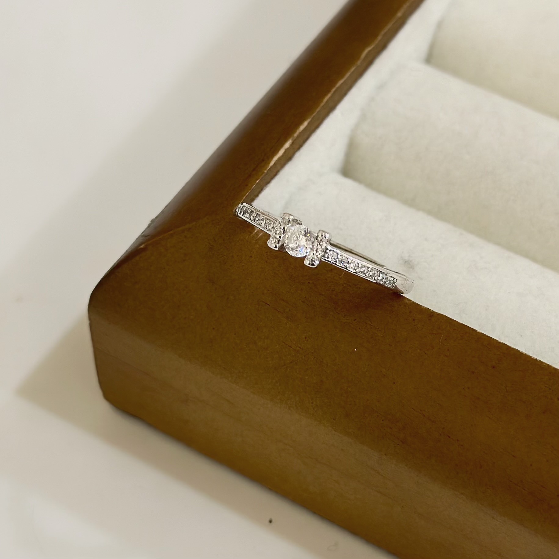 H60【輕奢】滿鑽H純銀調整戒