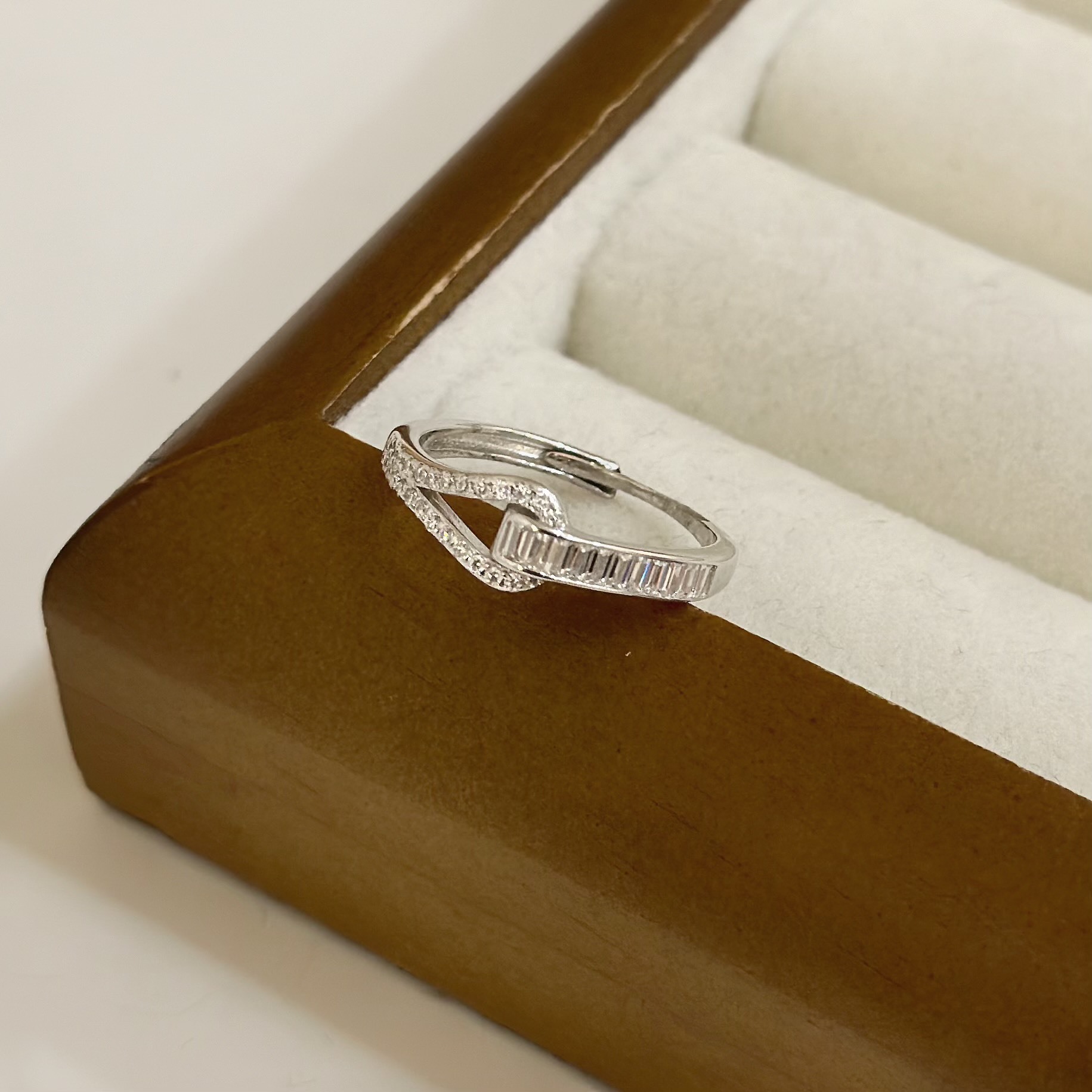 H75【輕奢】排鑽鋯石扣環純銀調整戒